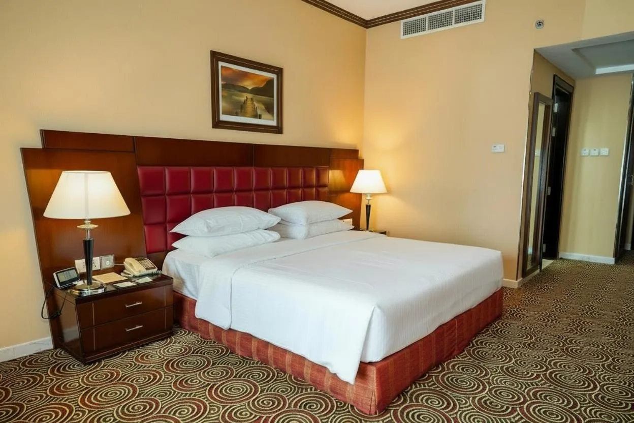 Bed in Grand Central Hotel