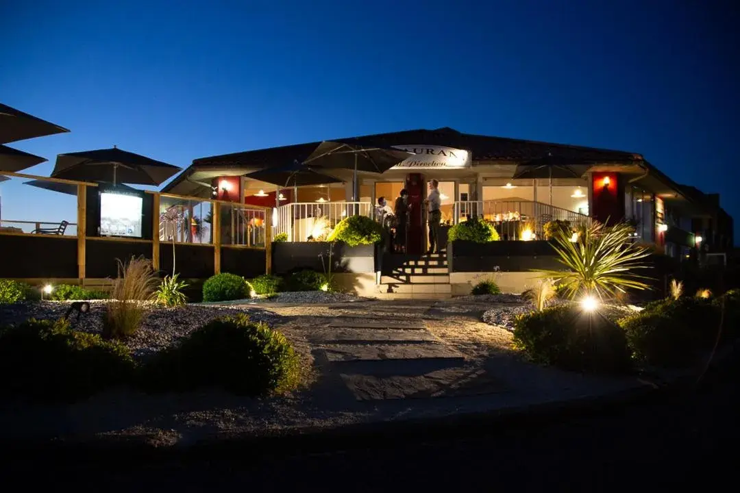 Logis Hôtellerie Les Brisants , Restaurant J M Perochon Logis Hôtellerie Les Brisants , Restaurant J M Perochon