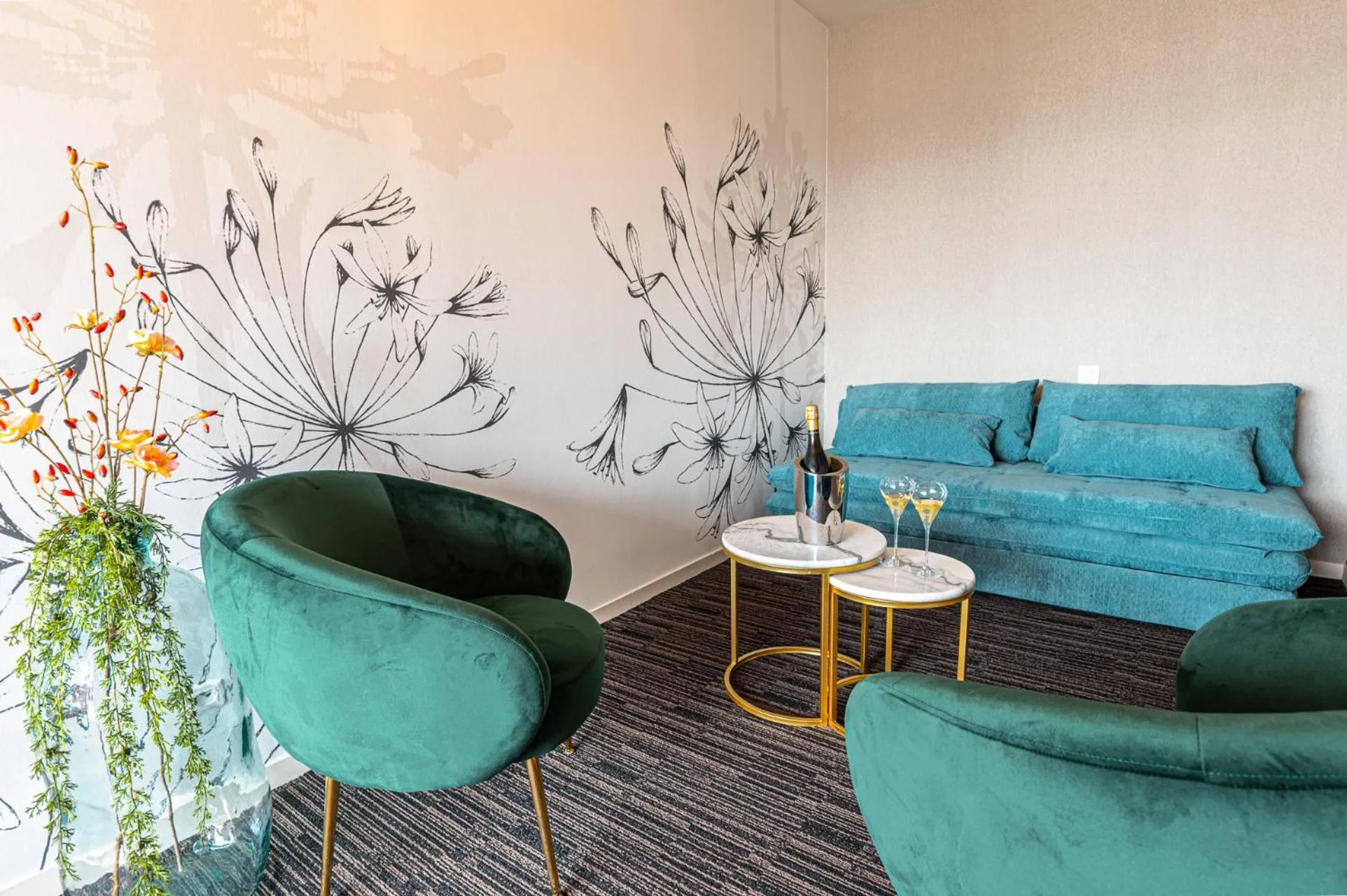 Living room in Logis Hôtellerie Les Brisants , Restaurant J M Perochon