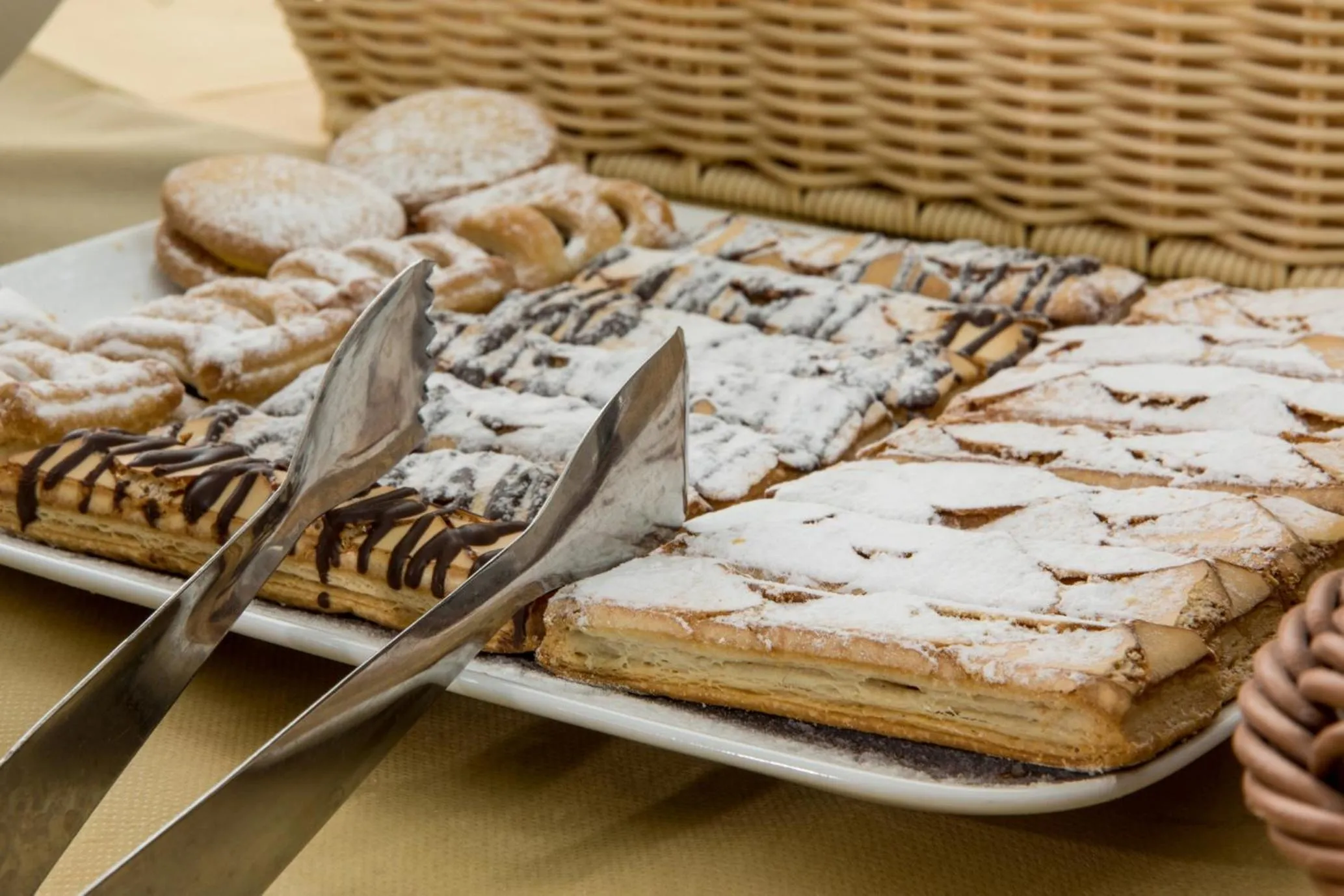 Food and drinks in Hotel Sant'Elia