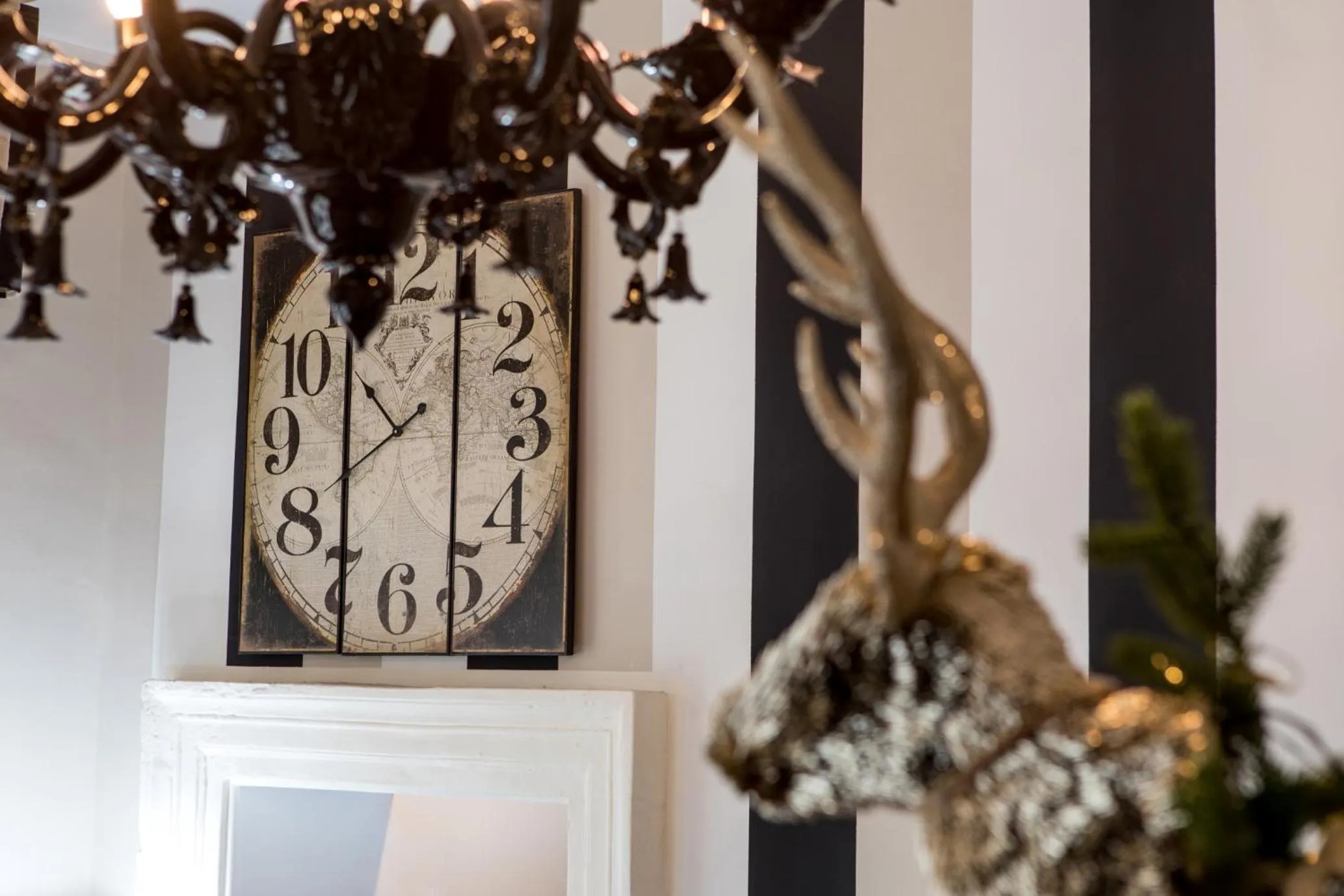 Decorative detail in Hotel Sant'Elia