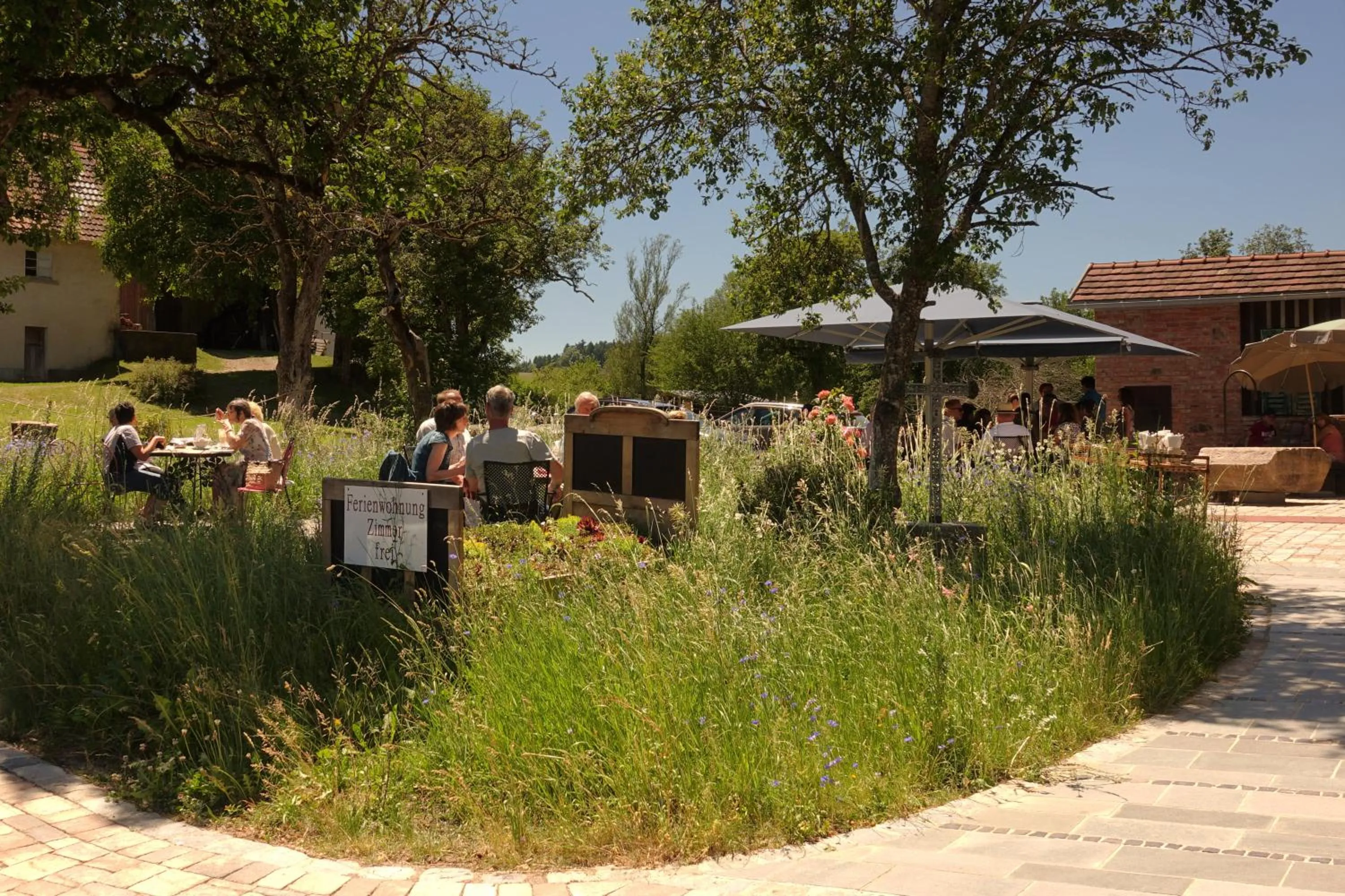Garden view in Gret-Stube