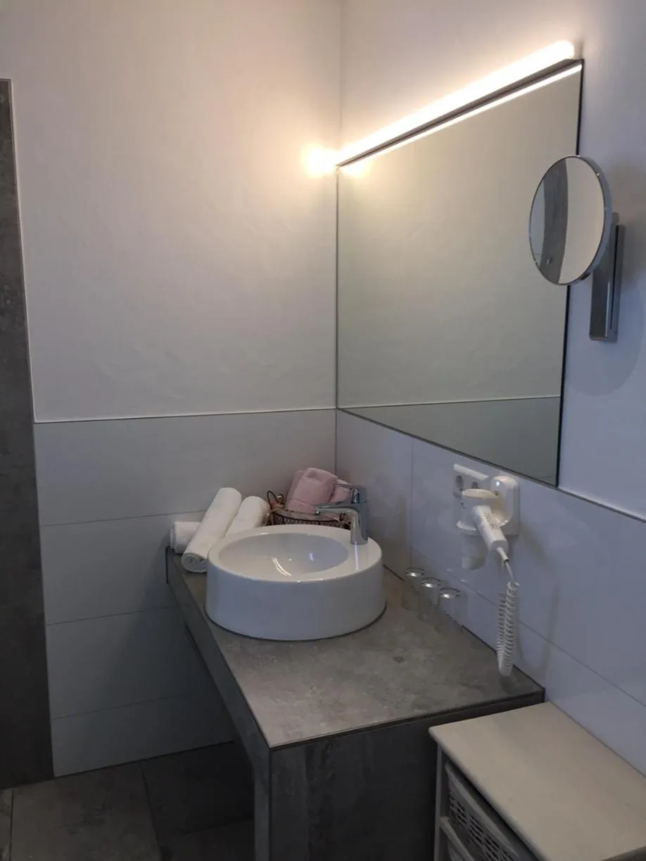 Bathroom in Gret-Stube