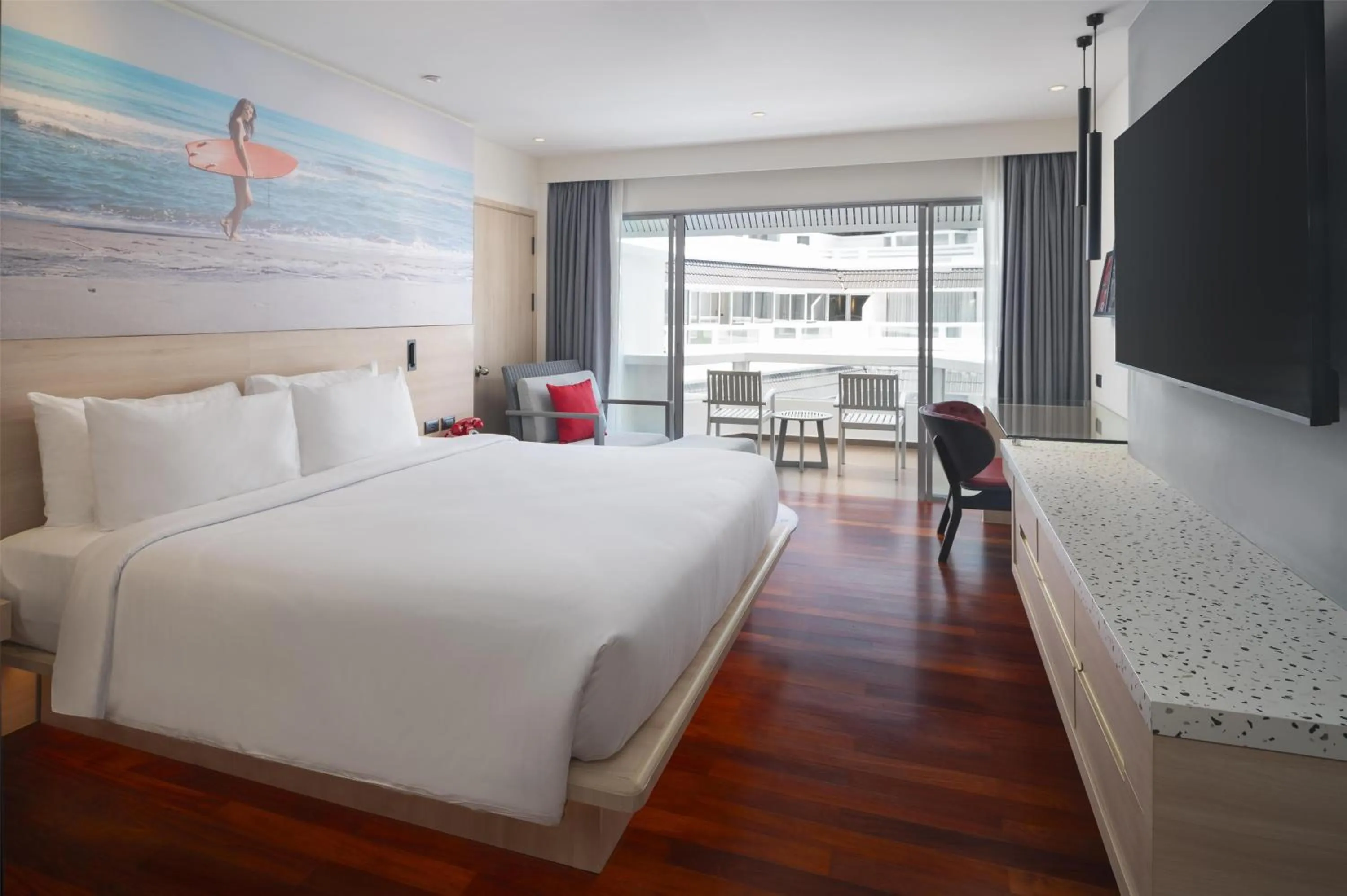 Bedroom, Bed in Radisson RED Phuket Patong Beach