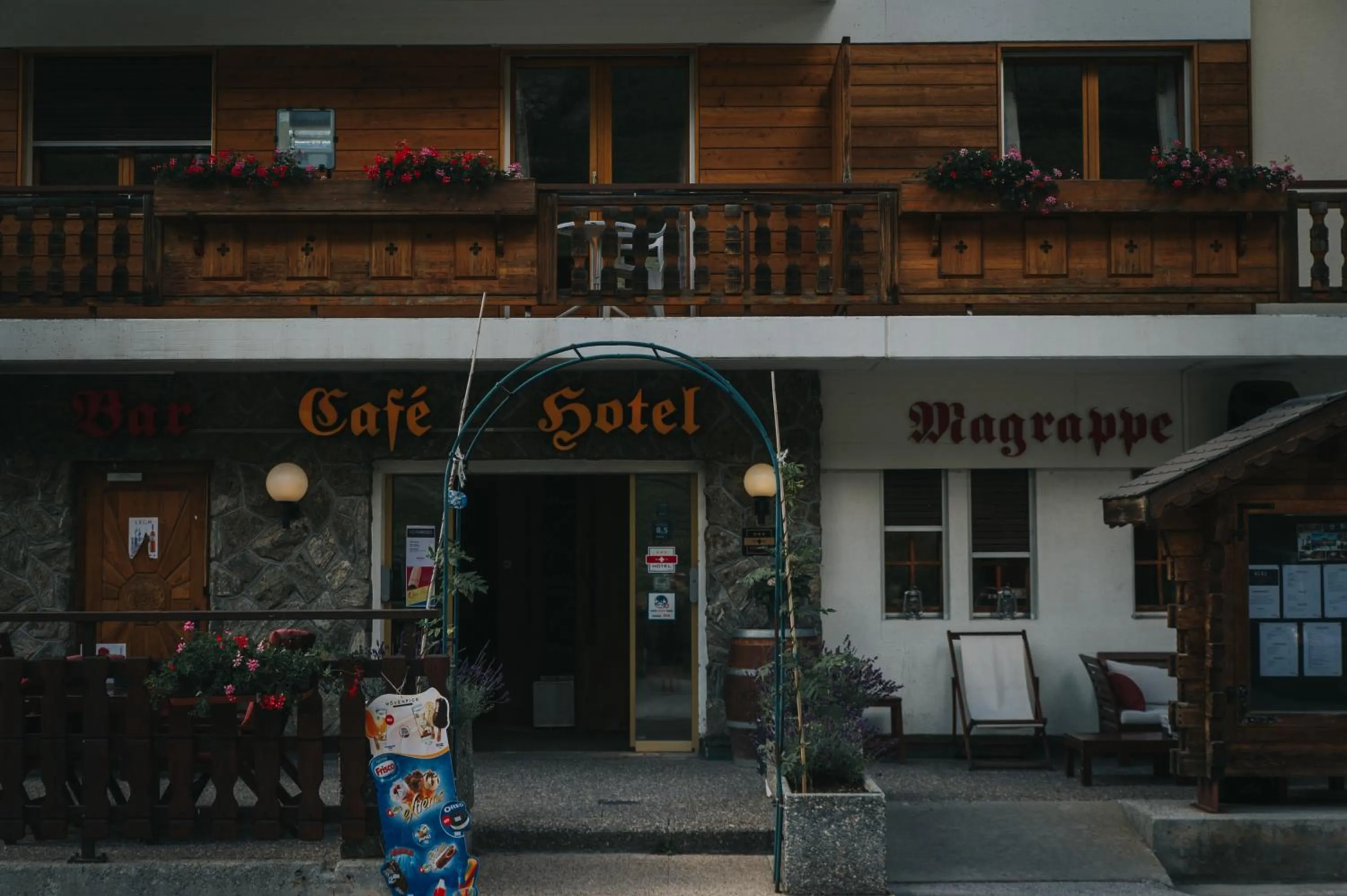 Property building in Hôtel Magrappé