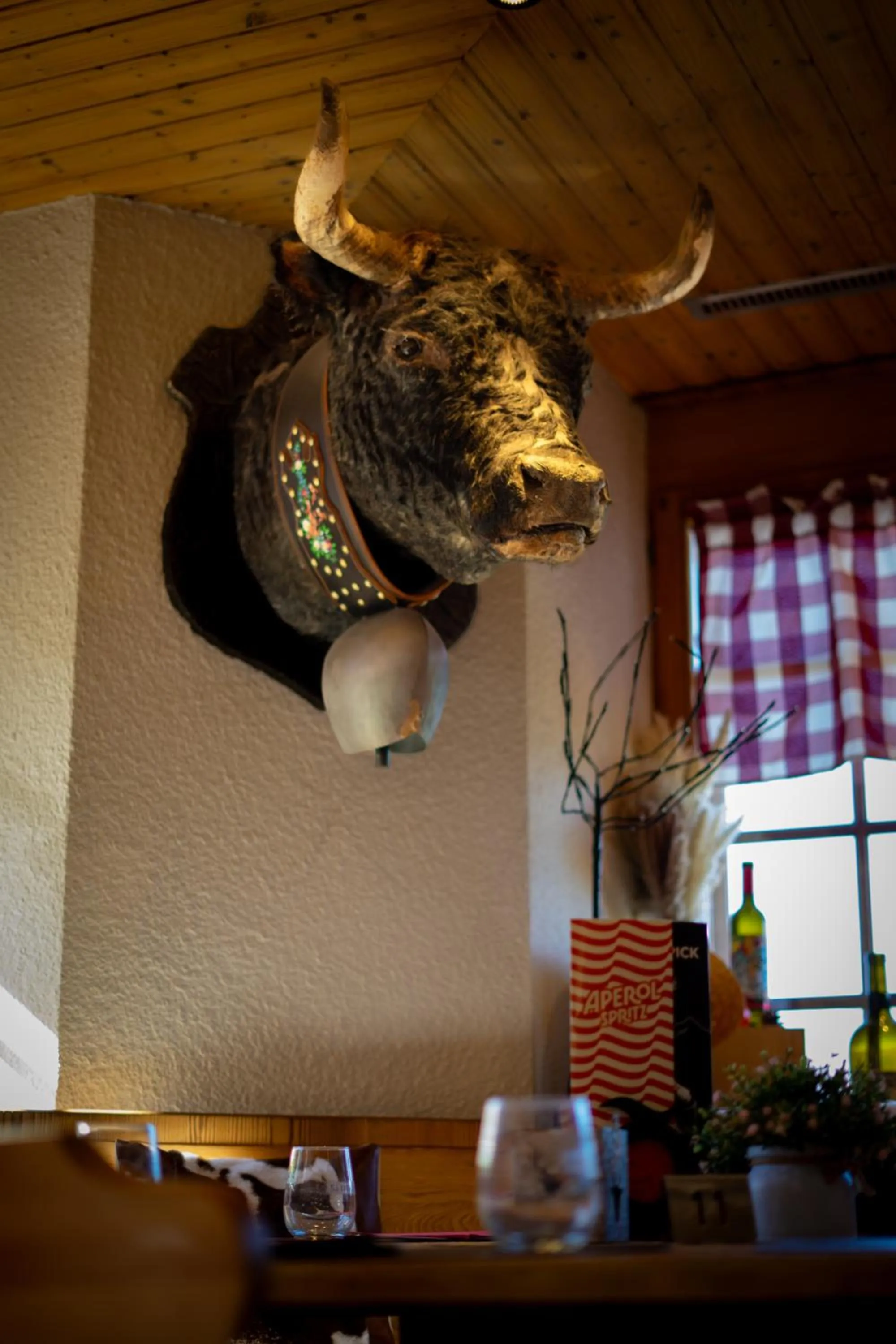 Restaurant/places to eat in Hôtel Magrappé