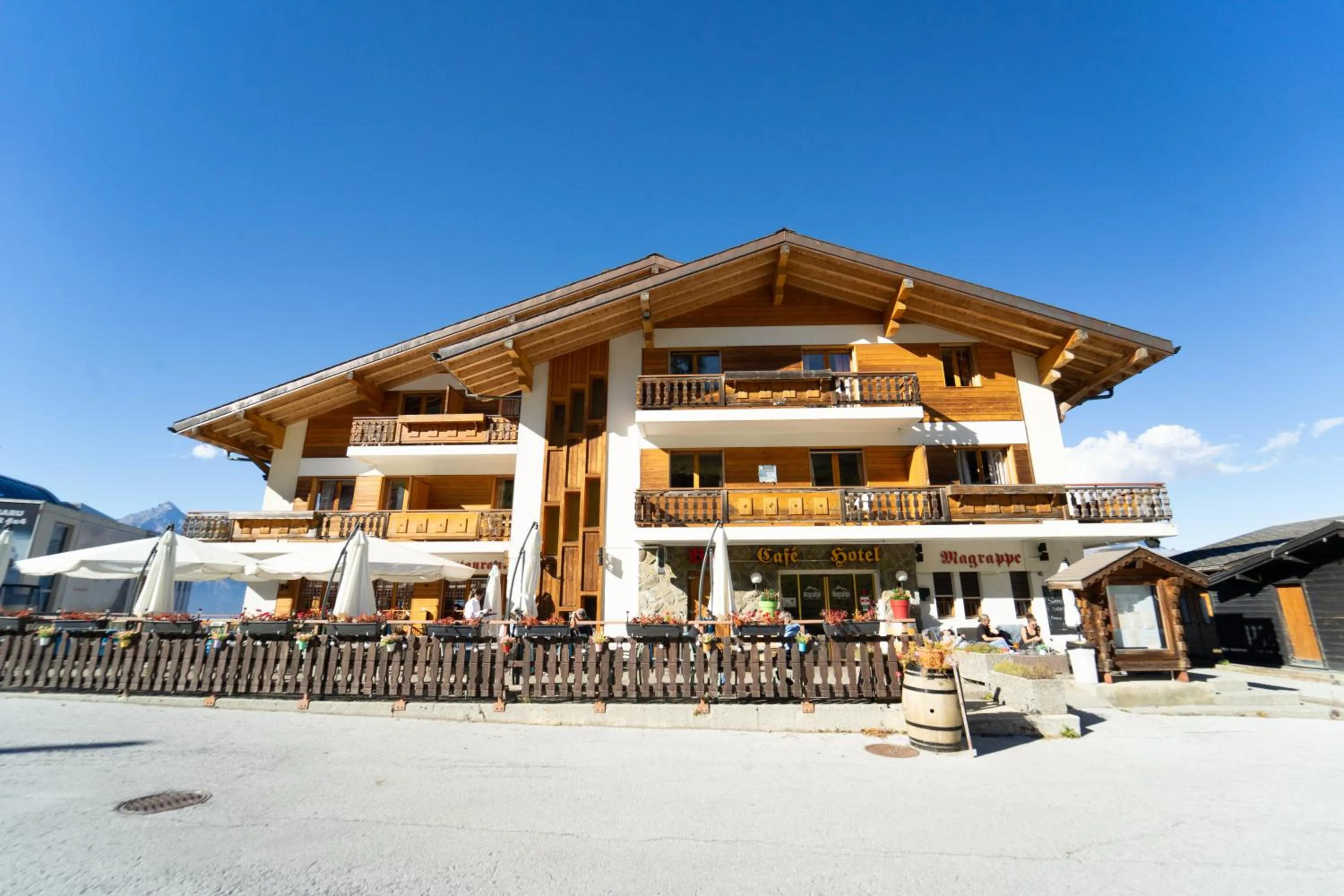 Property building in Hôtel Magrappé