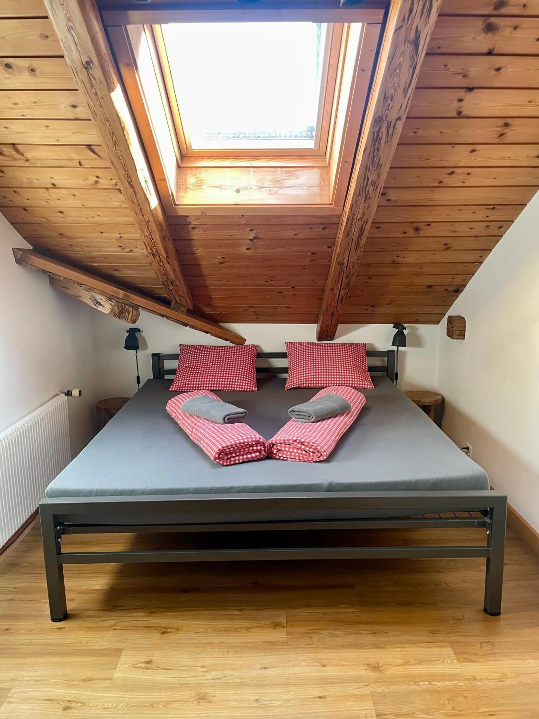 Bedroom, Bed in Balmers Hostel