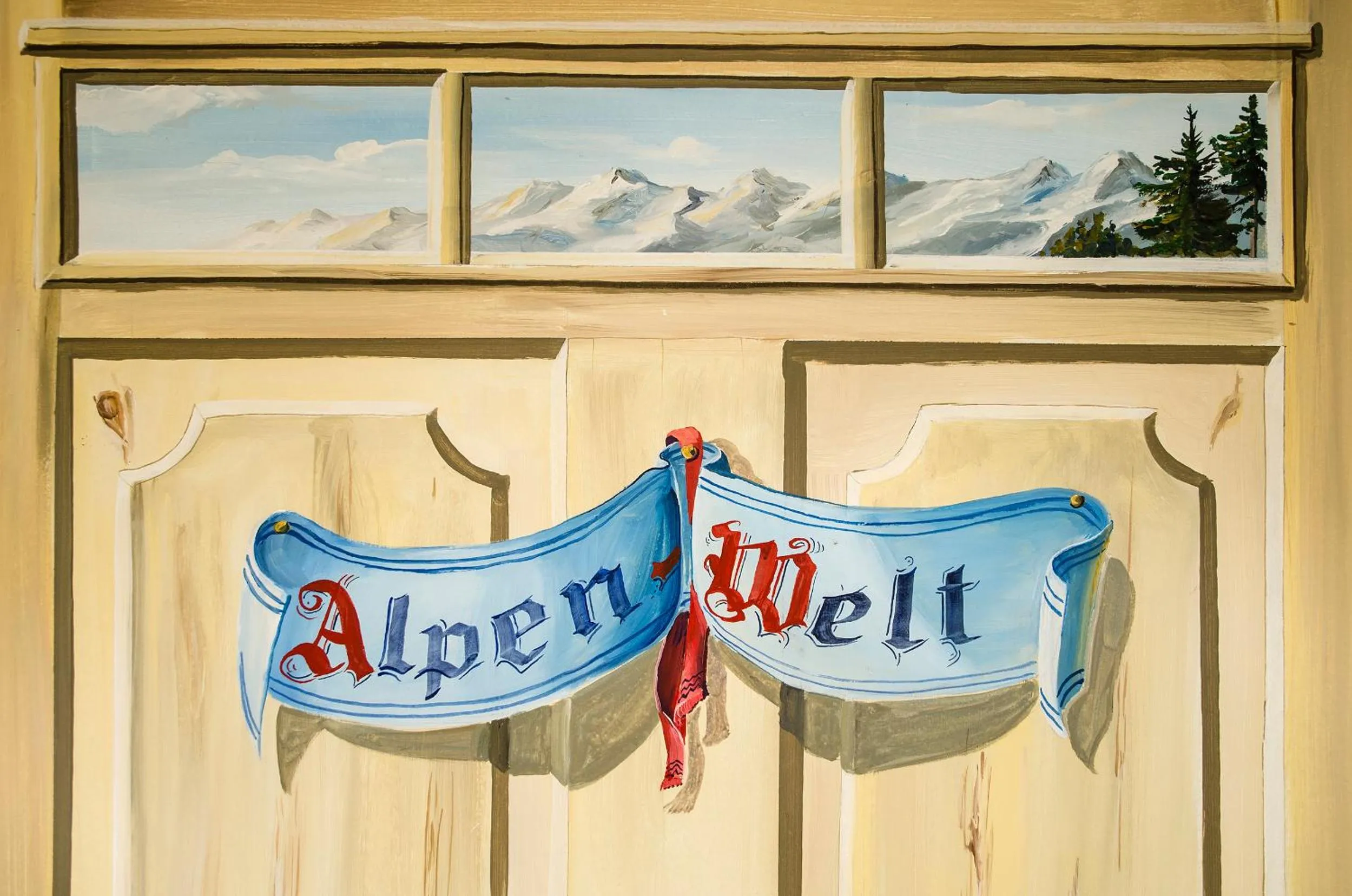 Decorative detail in Hotel Idhof