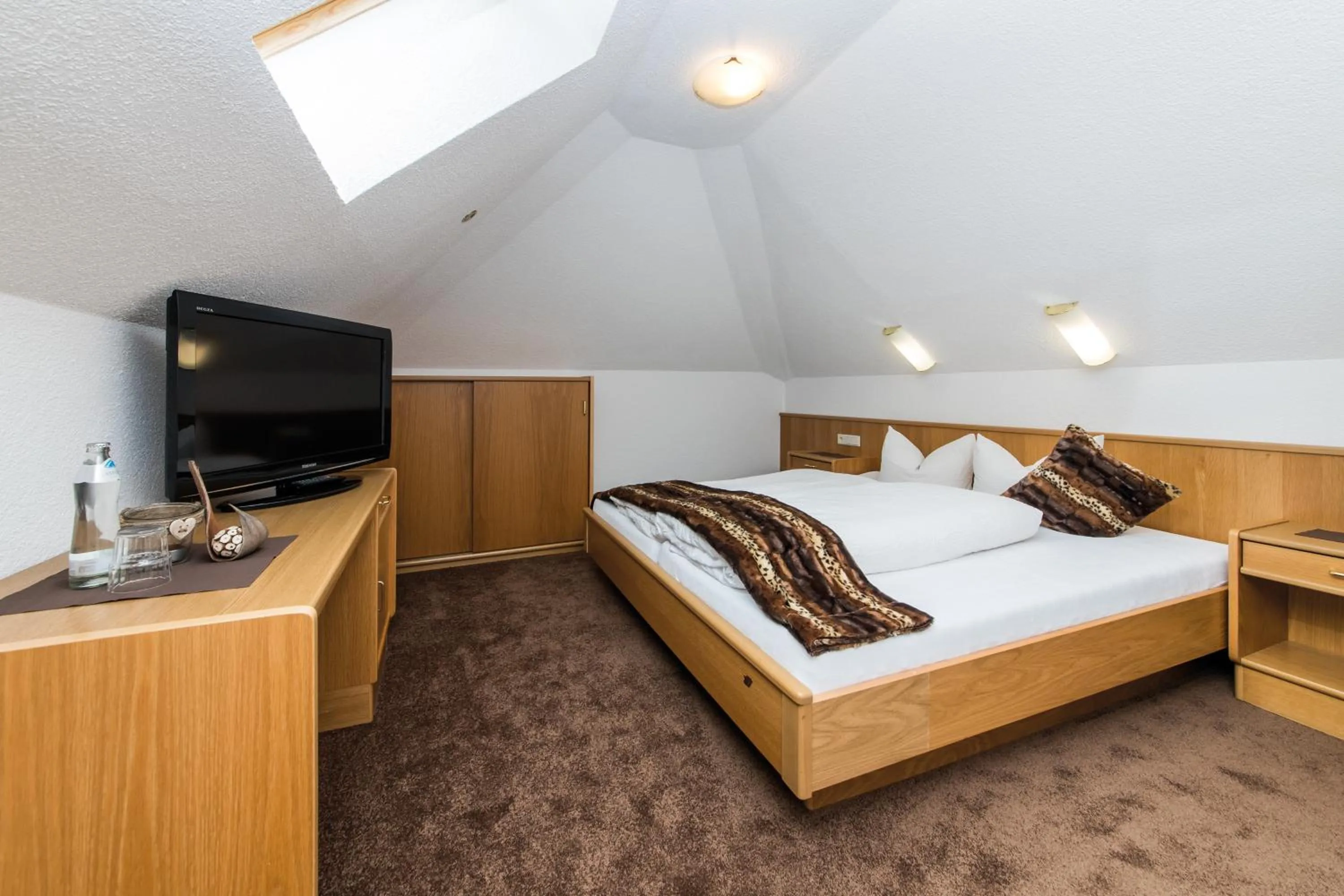 Photo of the whole room, Bed in Hotel Idhof