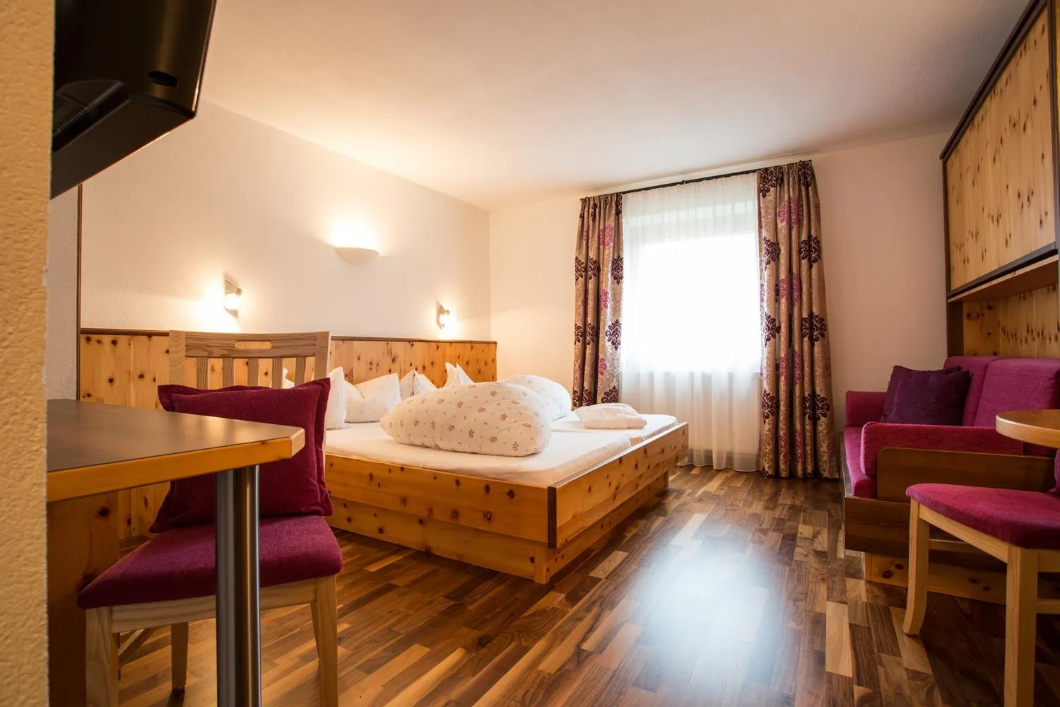 Bed in Alpenresidenz Ballunspitze - Kinderhotel