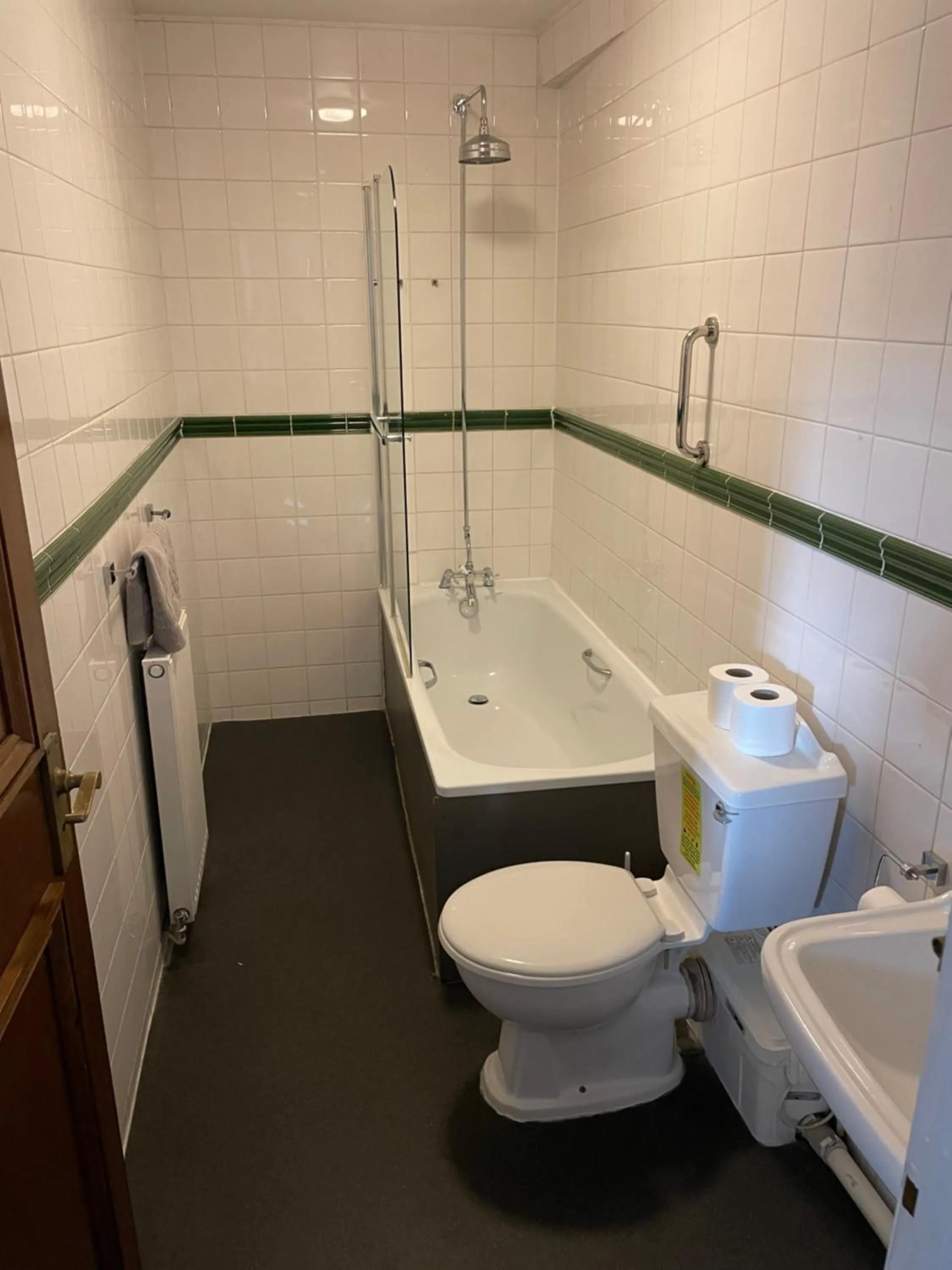 Bathroom in The Olde Swan Hotel