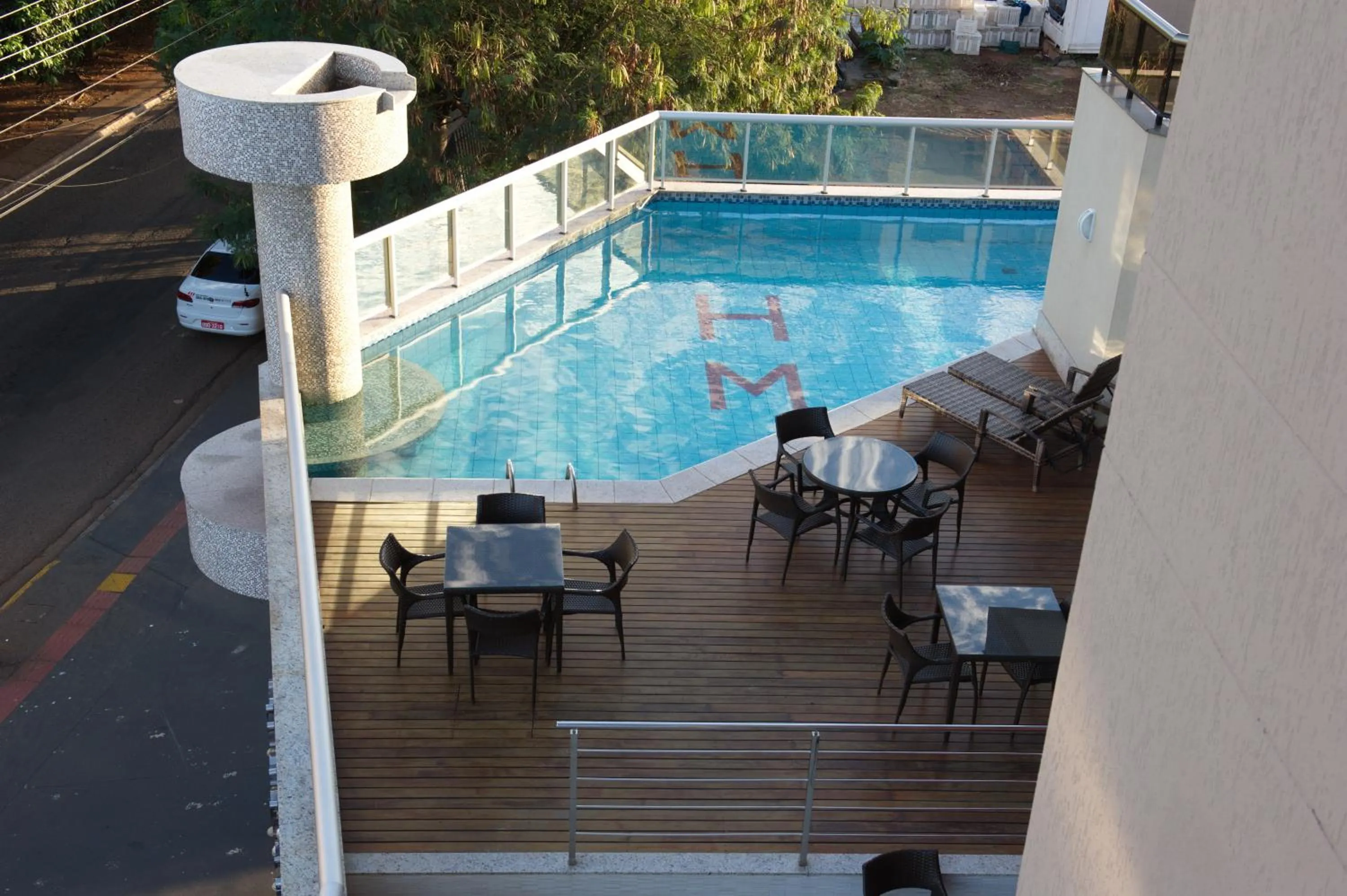 Swimming pool in Hotel Metropolitan