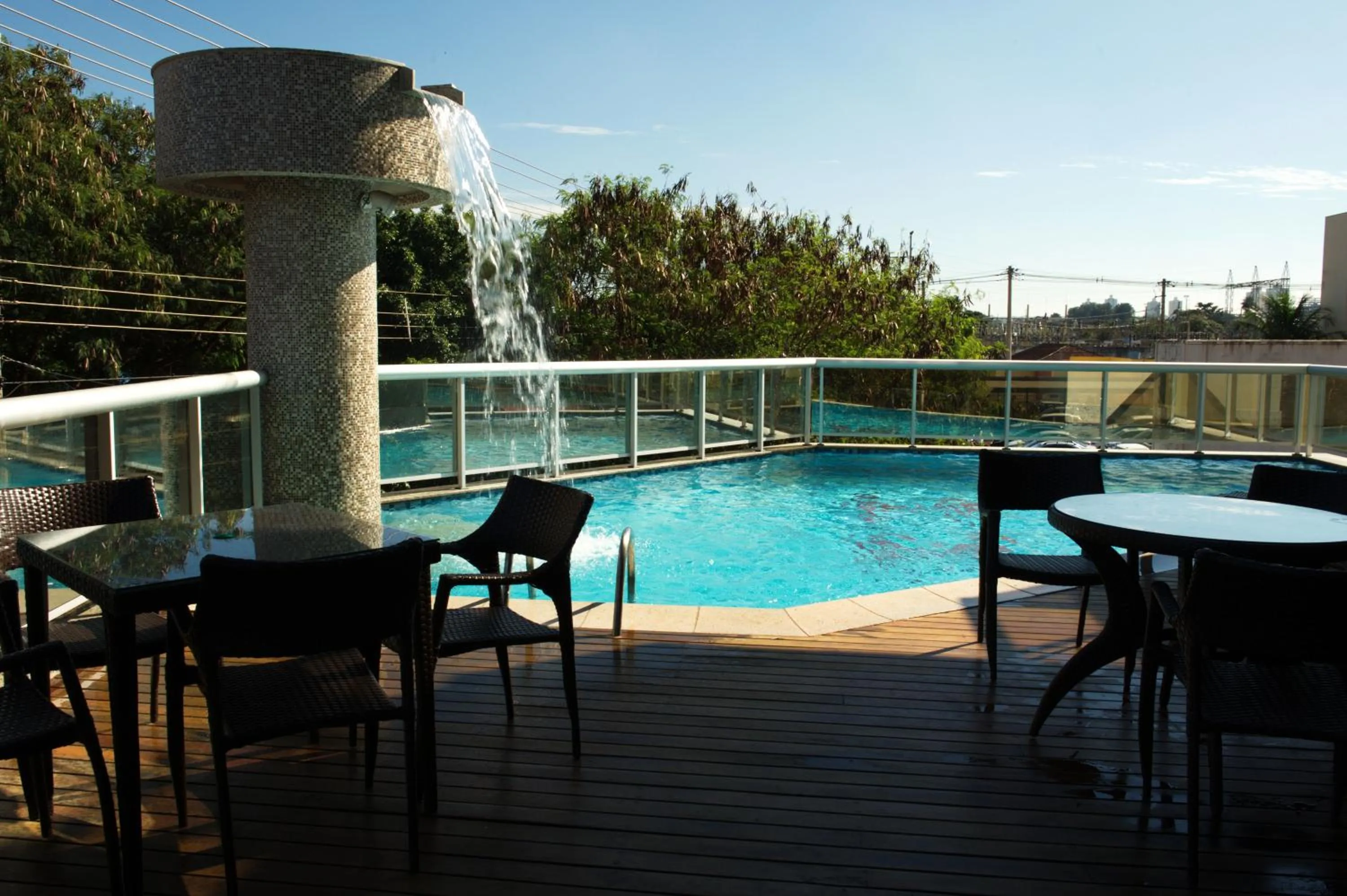 Swimming pool in Hotel Metropolitan