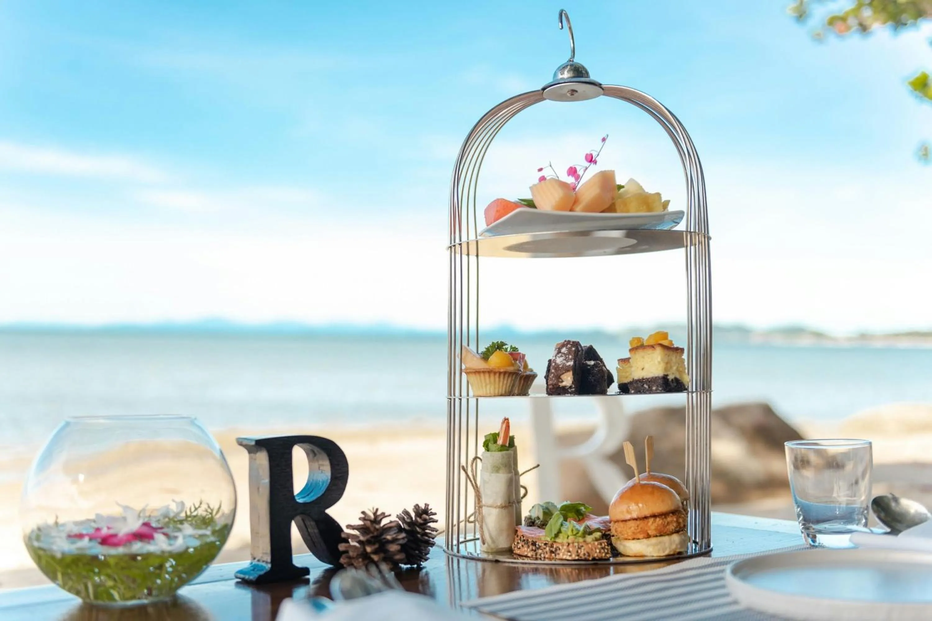 Restaurant/places to eat in Renaissance Koh Samui Resort & Spa