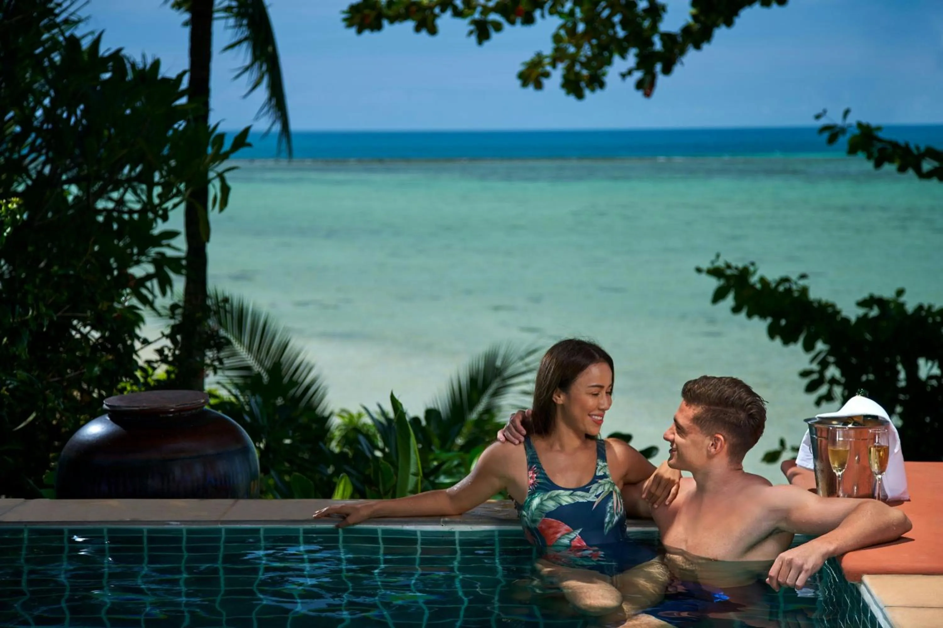 Area and facilities in Renaissance Koh Samui Resort & Spa