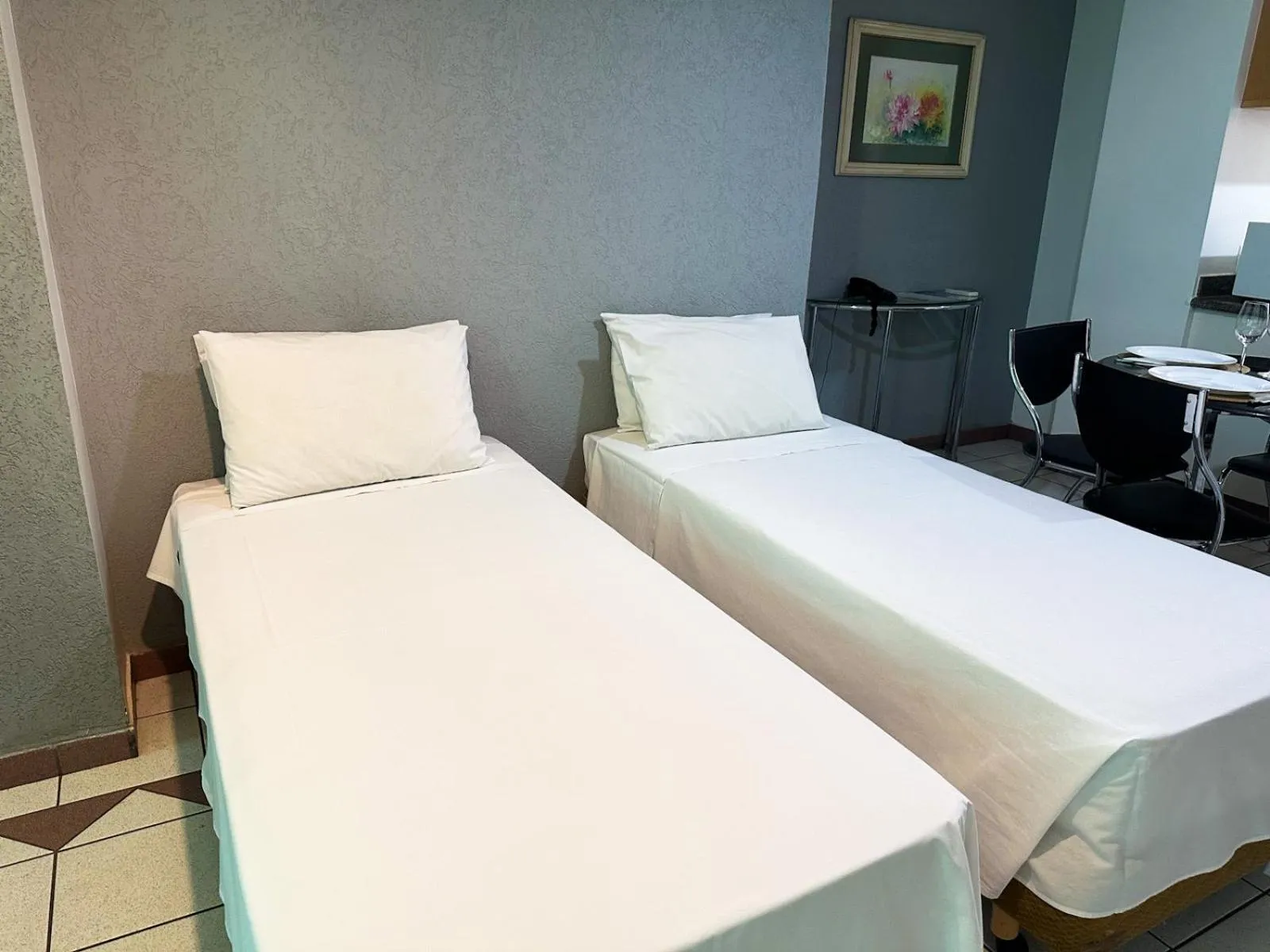 Bed in Bahamas Duplex by WS