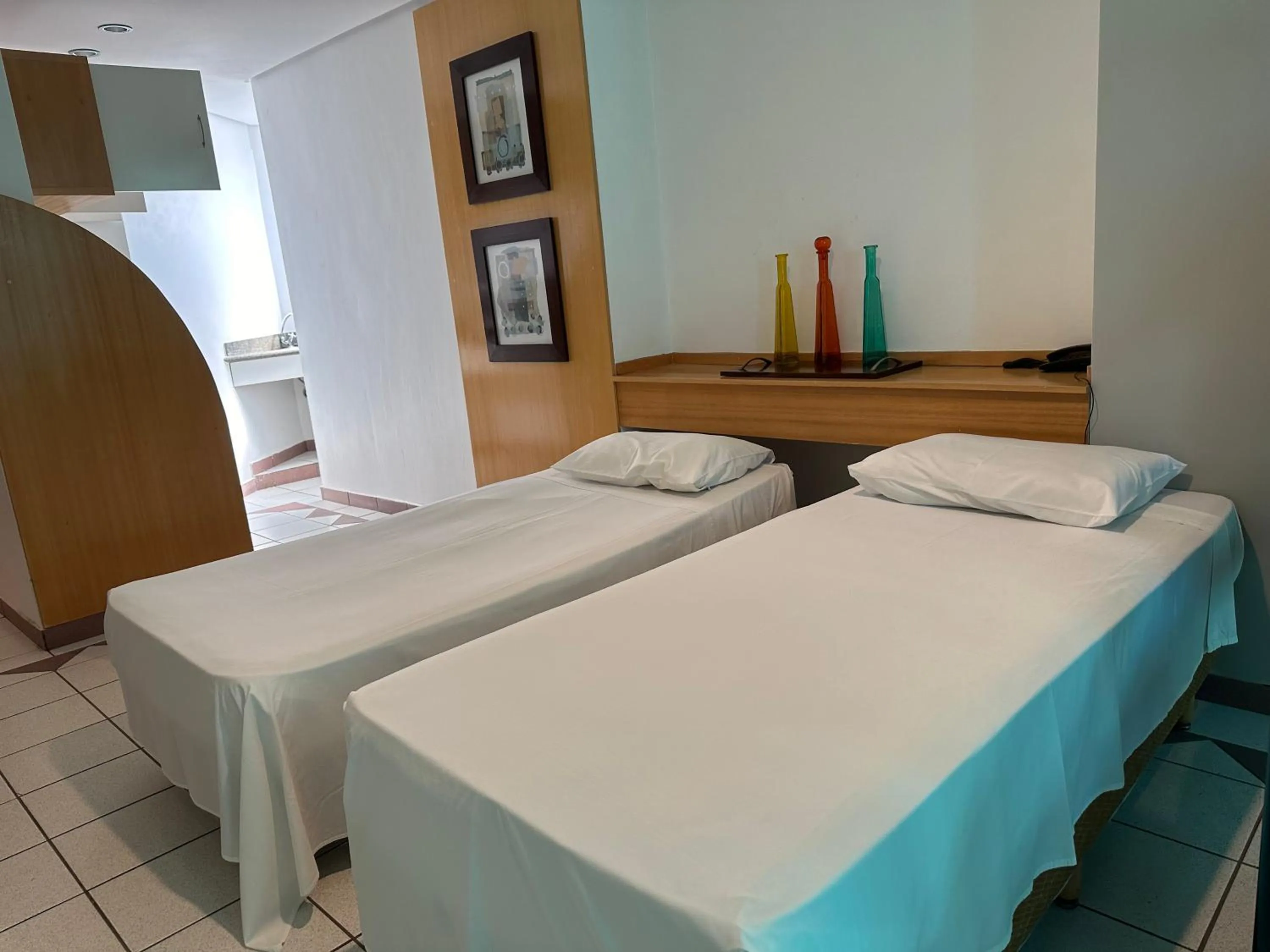 Area and facilities, Bed in Bahamas Duplex by WS