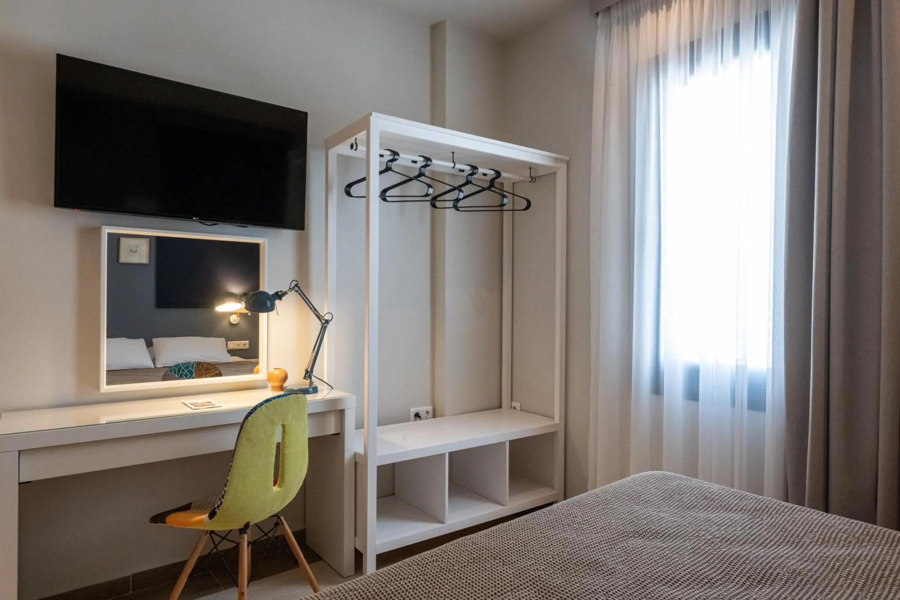 Bedroom, Bed in The Mansion - Kalamata Mediterranean Villas