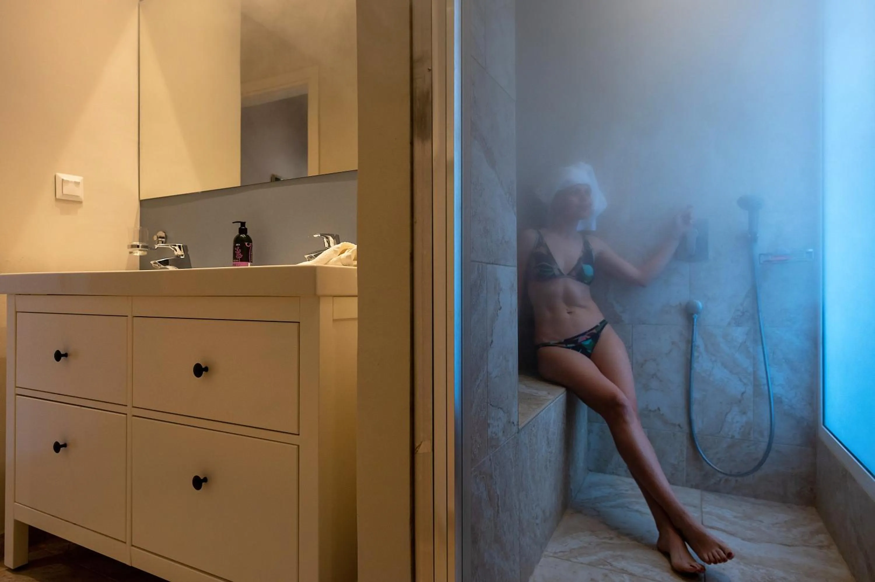 People in The Mansion - Kalamata Mediterranean Villas