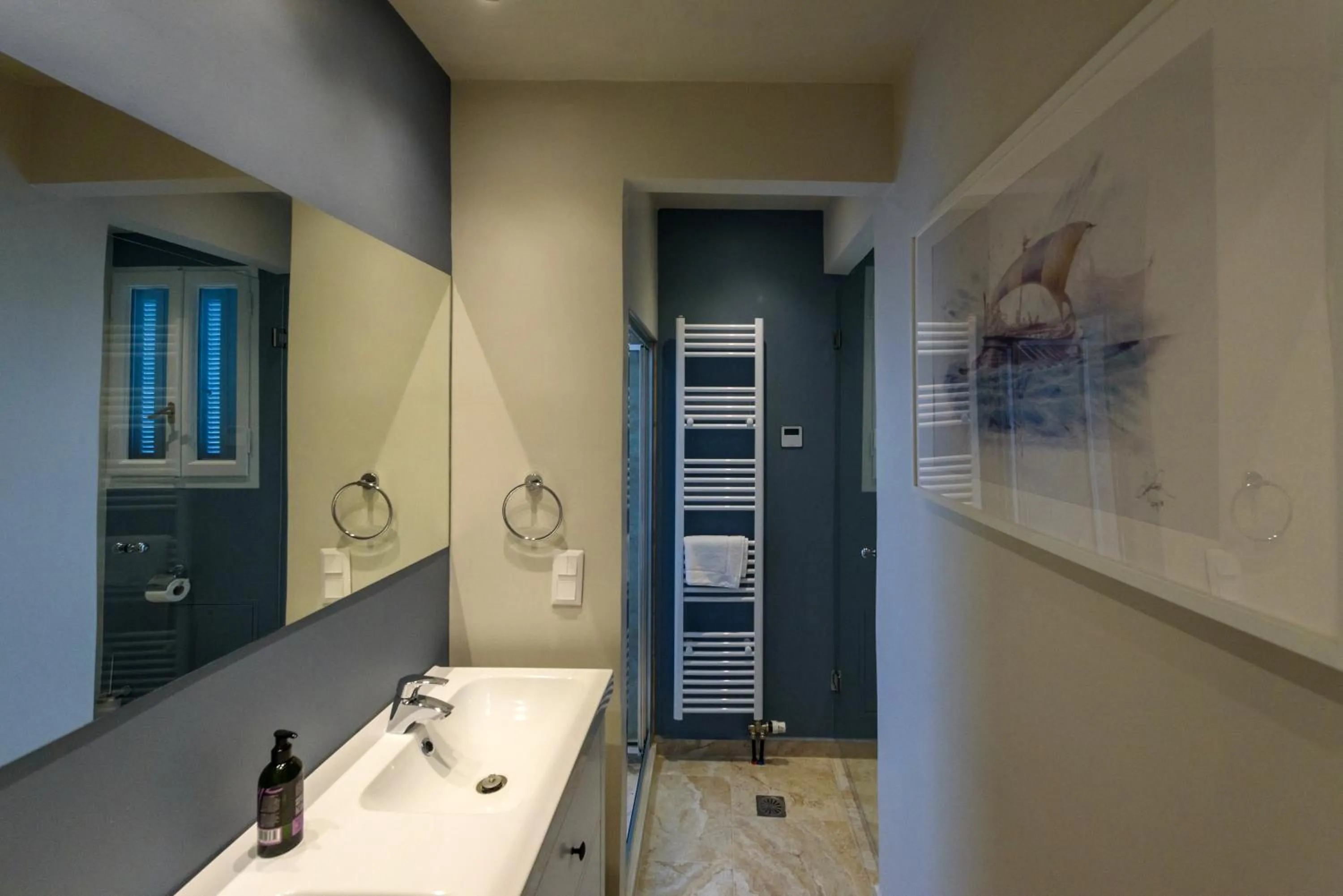 Shower in The Mansion - Kalamata Mediterranean Villas