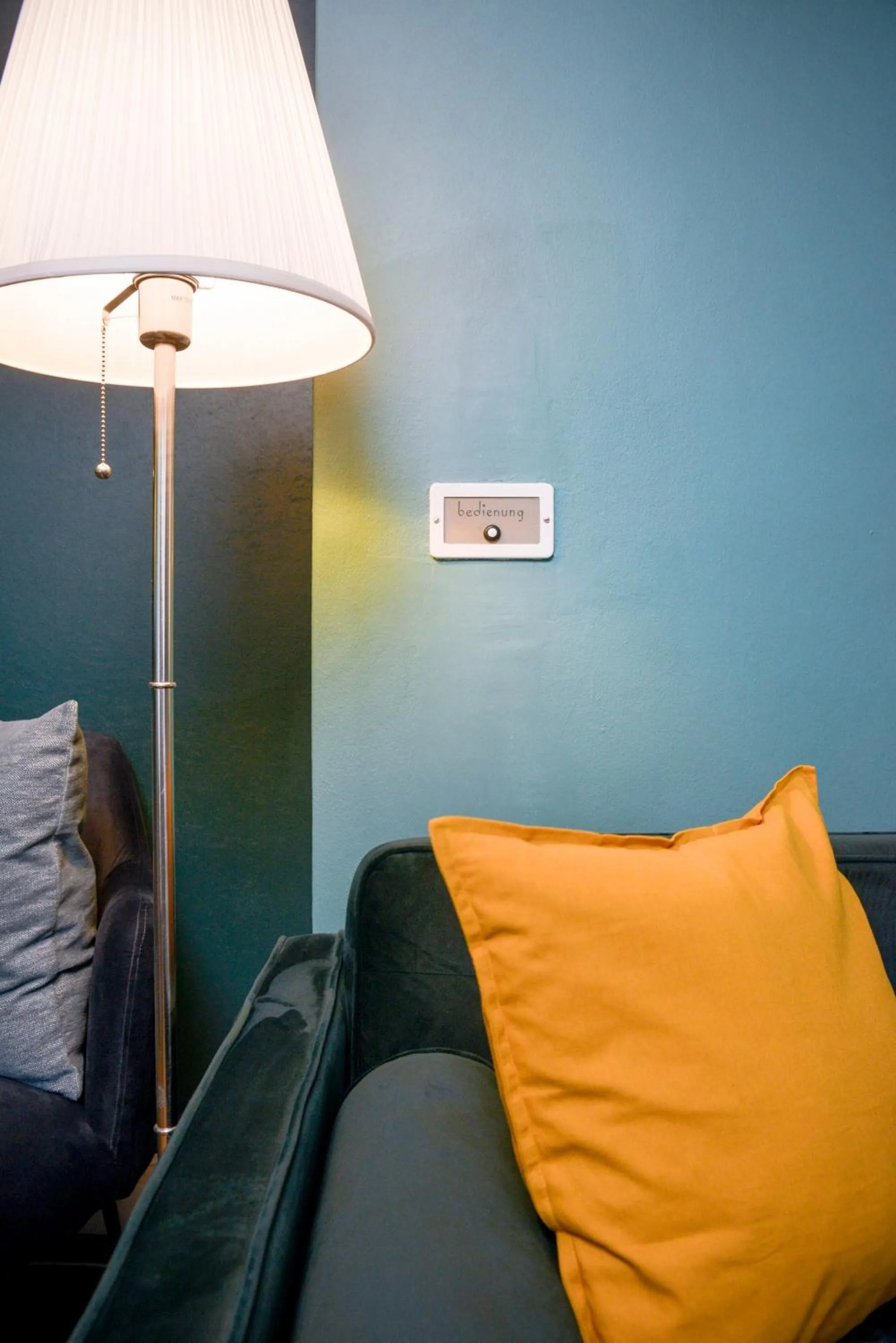 Communal lounge/ TV room in AMC Hotel - Schöneberg