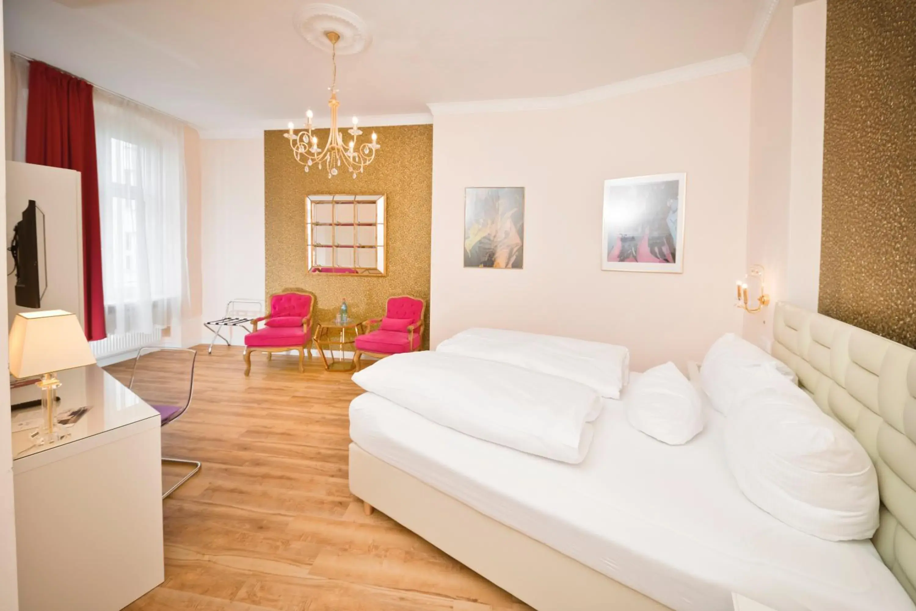 Deluxe Double Room in AMC Hotel - Schöneberg Deluxe Double Room in AMC Hotel - Schöneberg