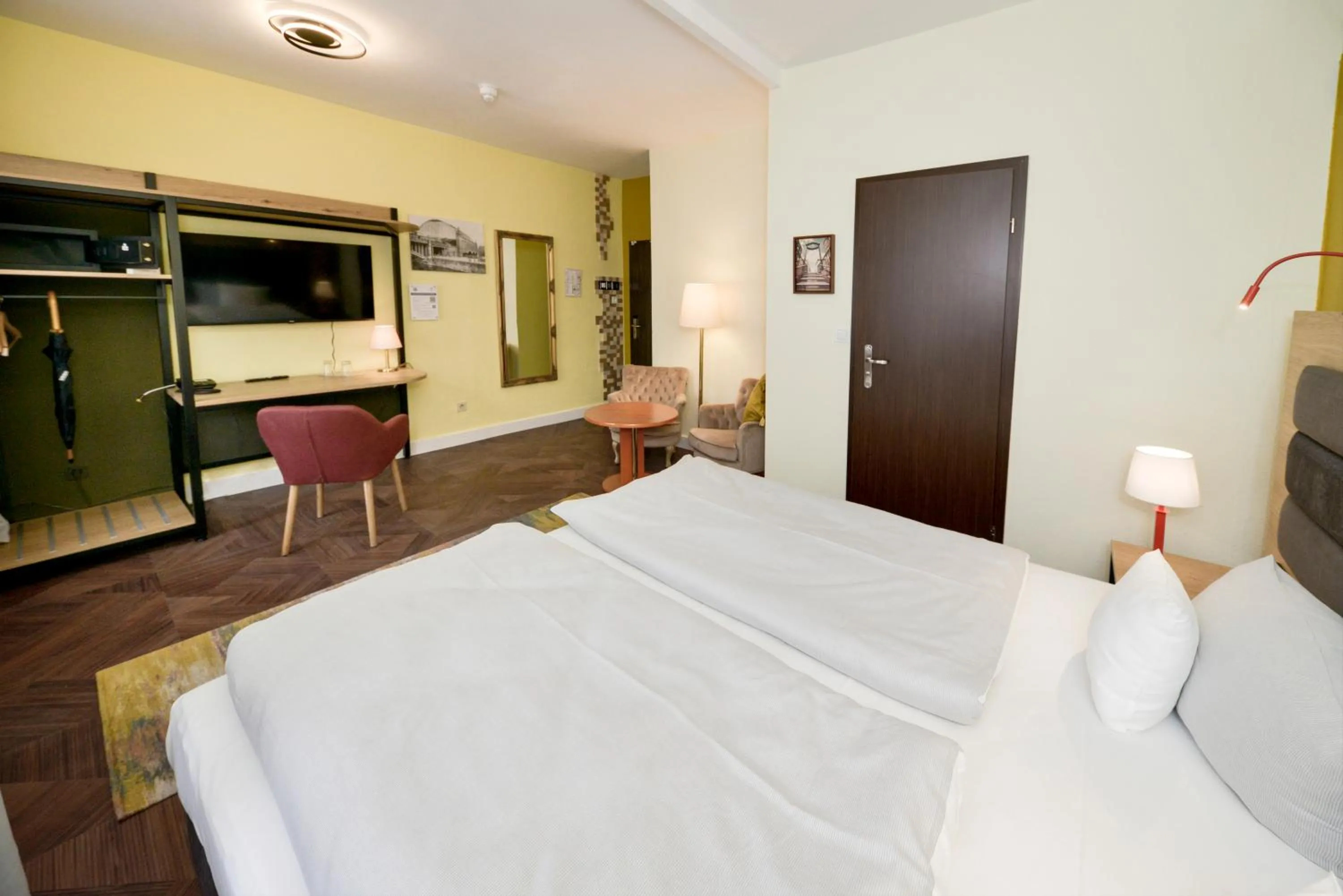 Photo of the whole room, Bed in AMC Hotel - Schöneberg