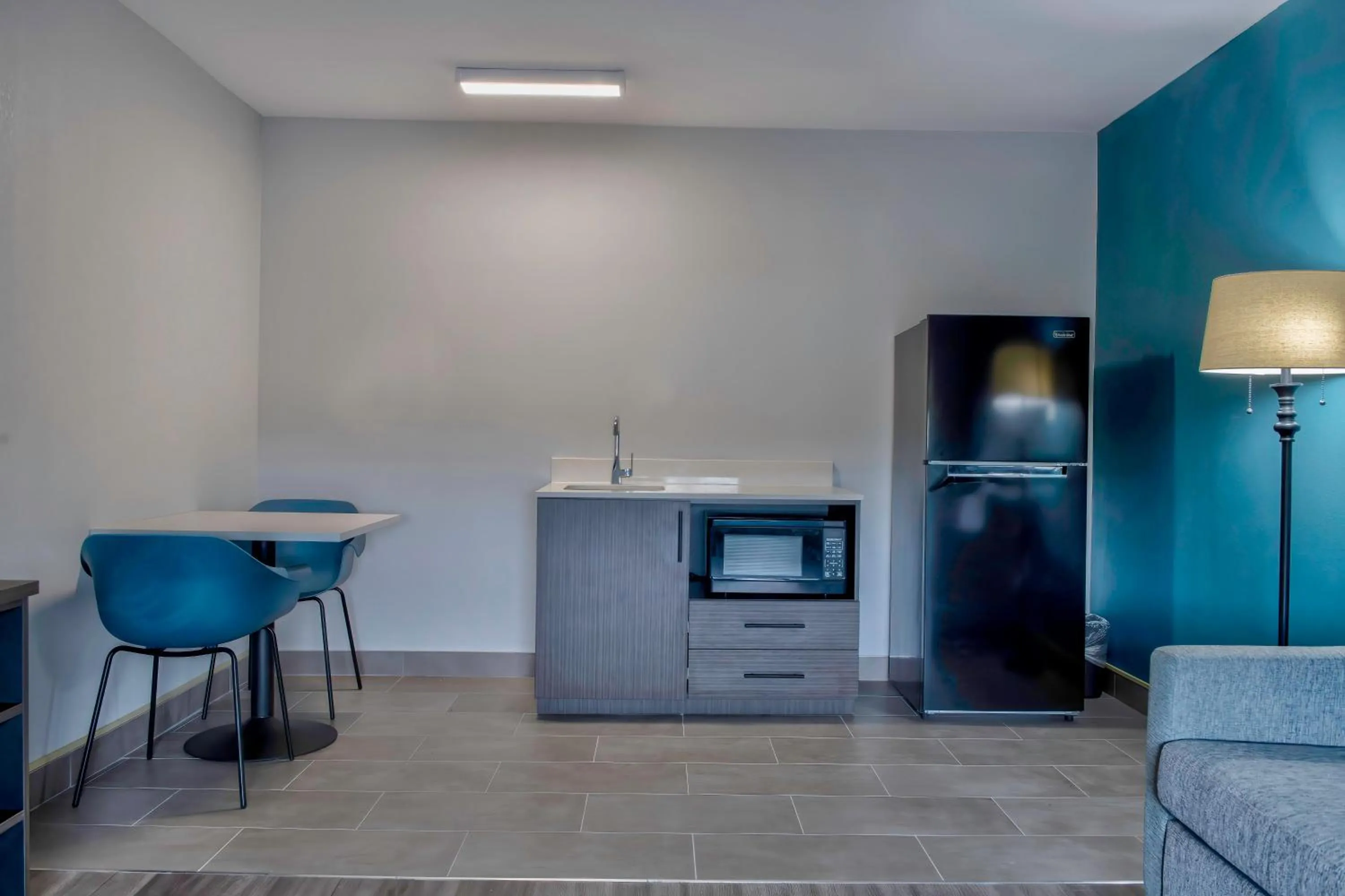 kitchen in Studio 6 Jackson MS I 55