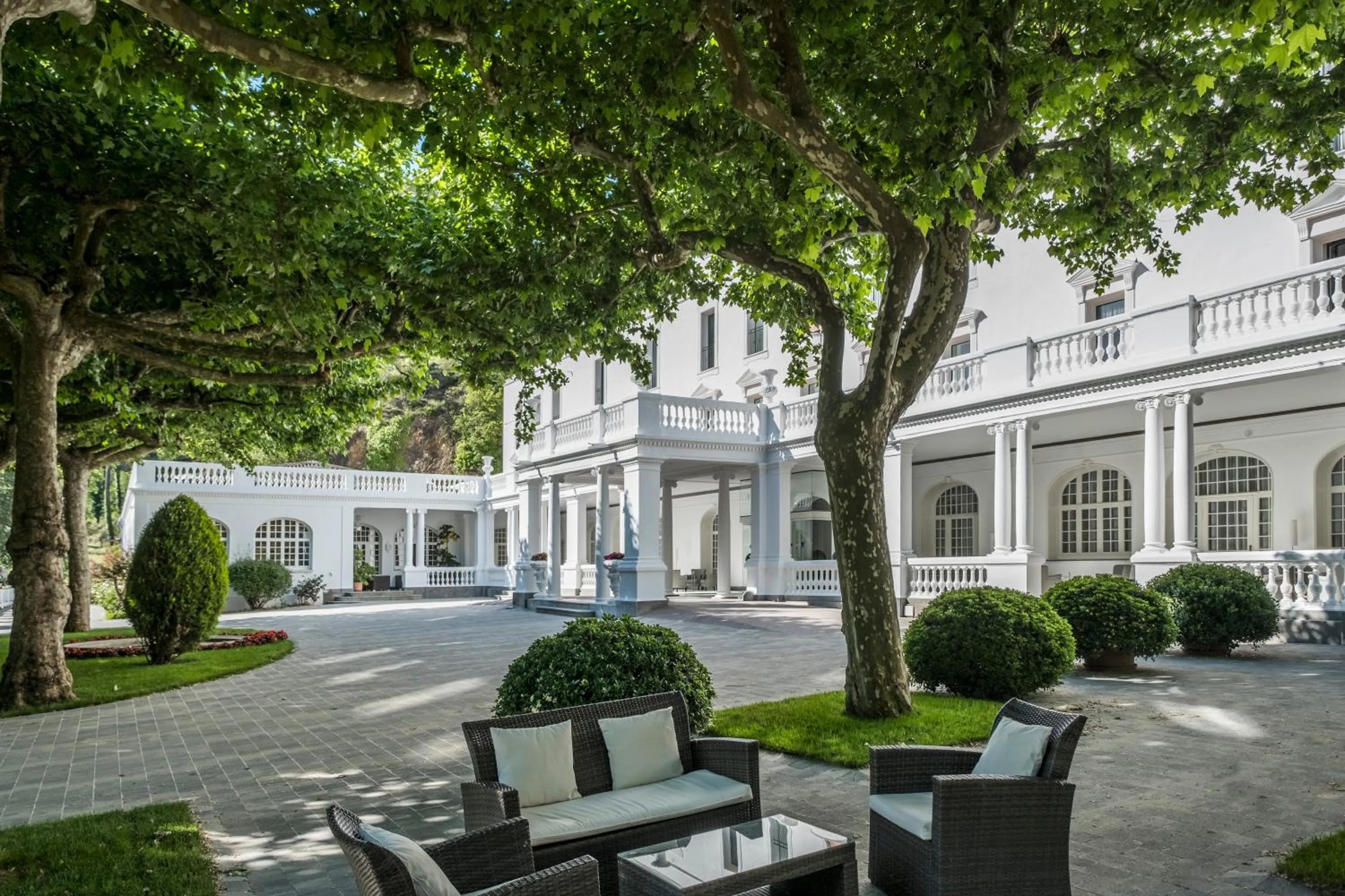 Facade/entrance in Hotel Balneari Termes Orion