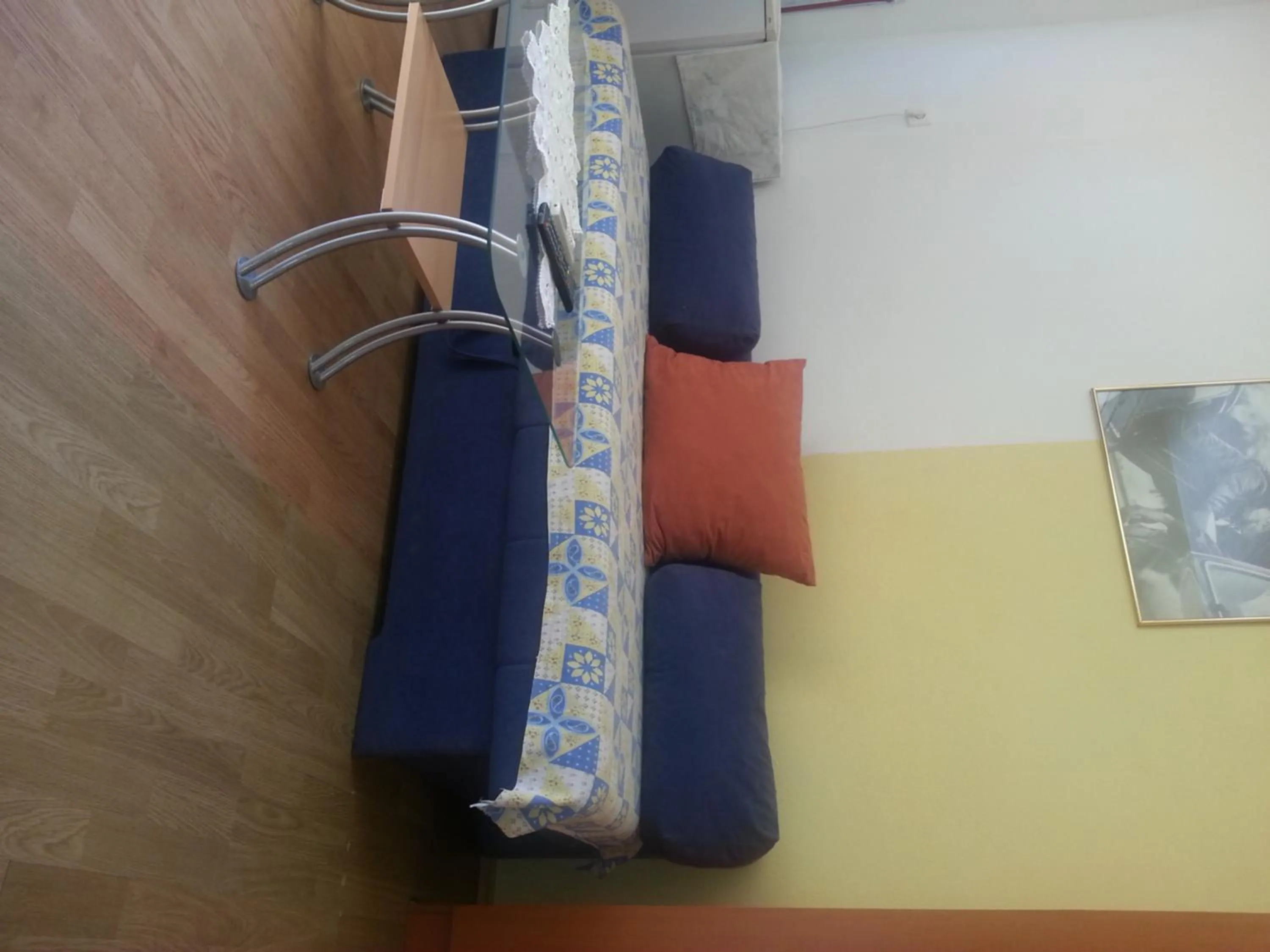 Seating area, Bed in Vila Angela