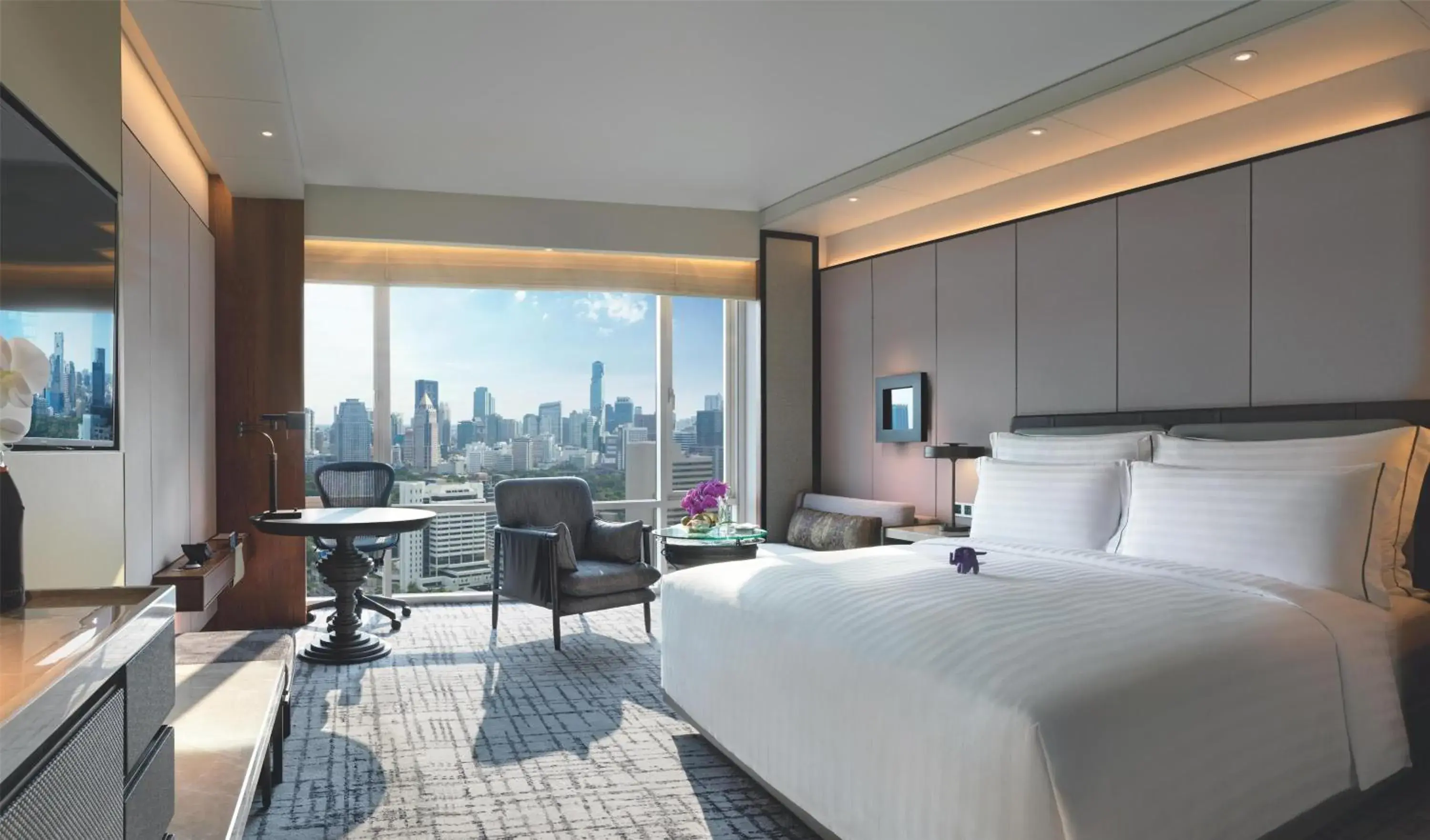 Grand Premium Twin Room in Conrad Bangkok Grand Premium Twin Room in Conrad Bangkok