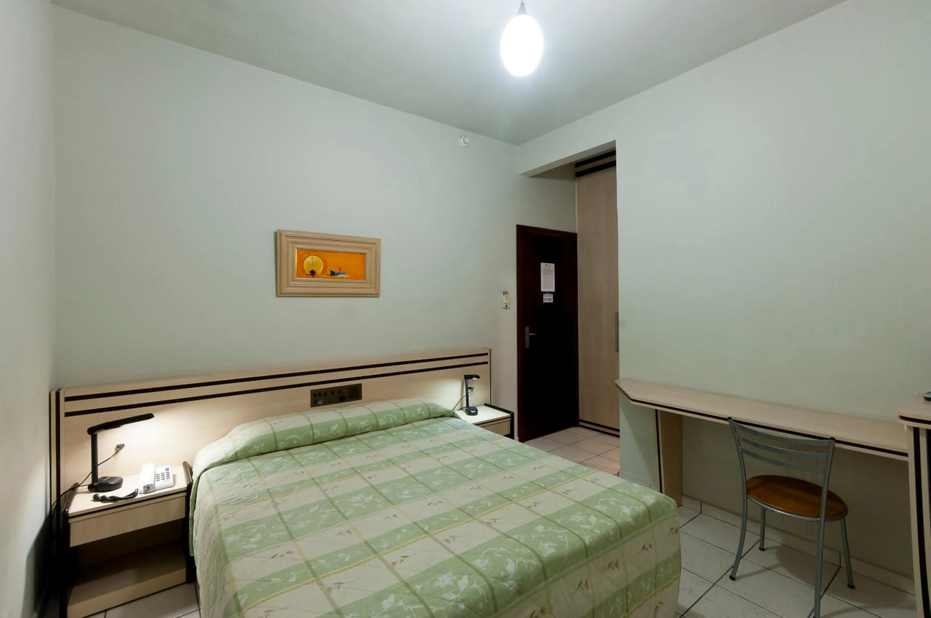 Bathroom, Bed in Hotel Gumz