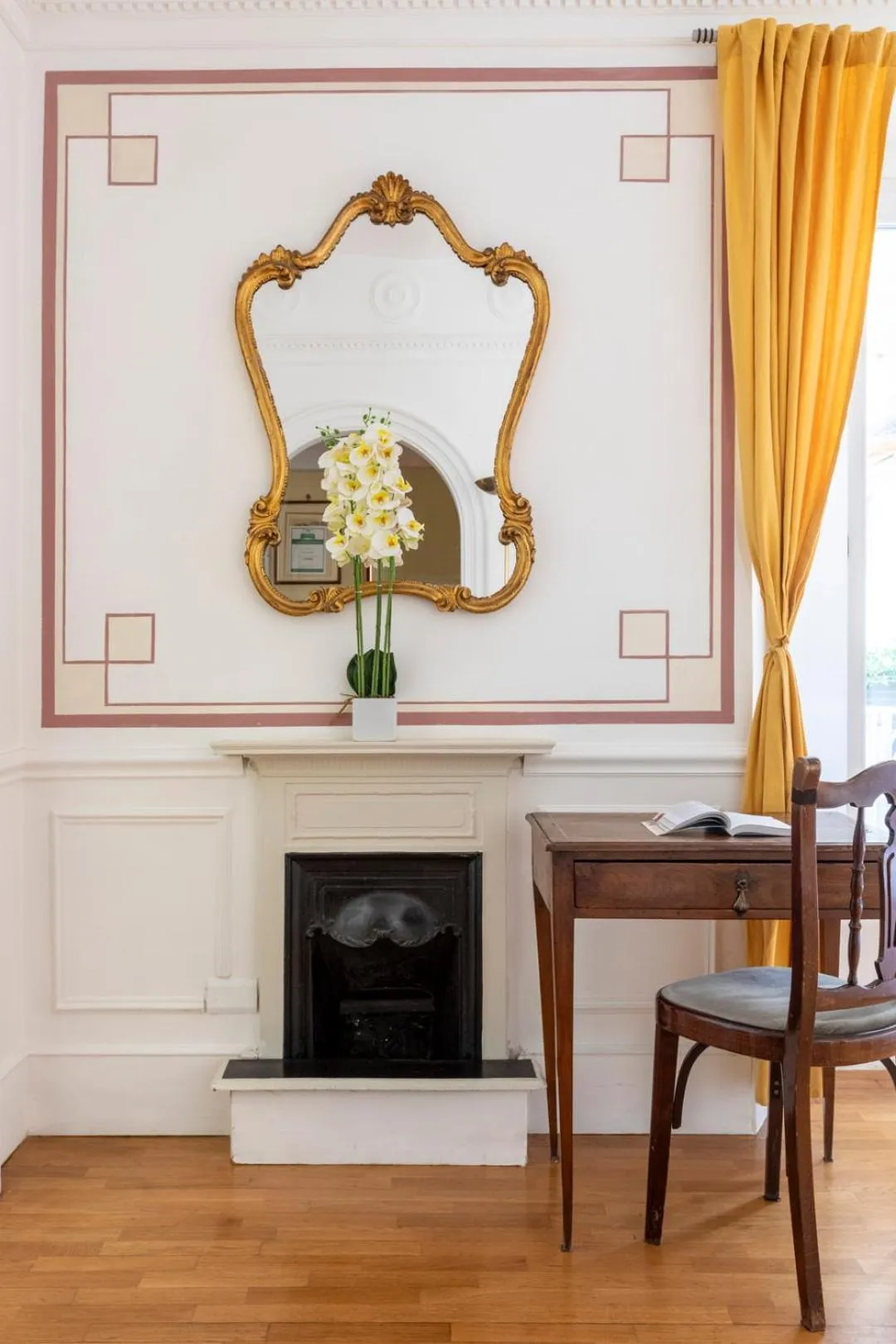 Facade/entrance in Martina House