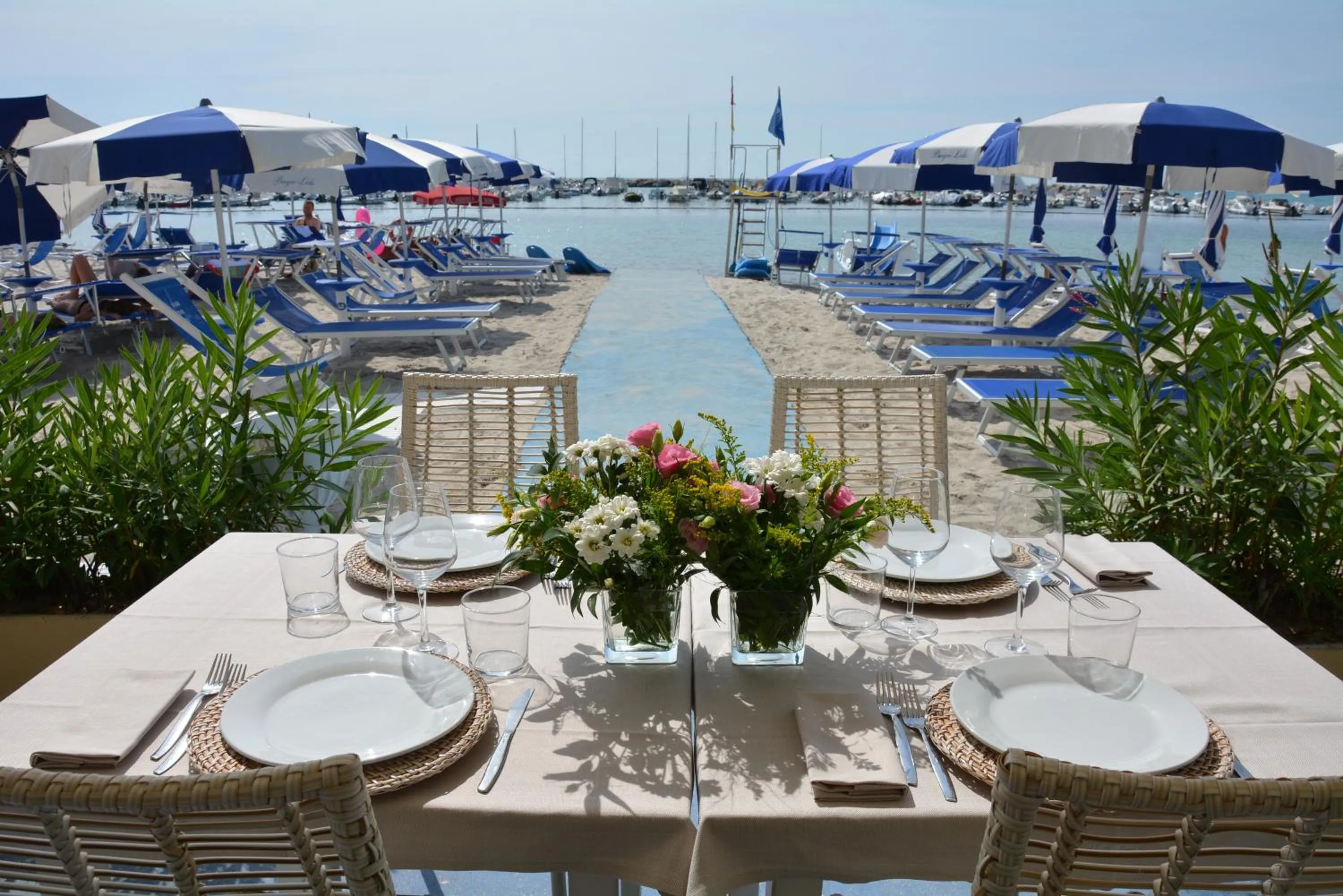 Restaurant/places to eat in Hotel Bagni Lido