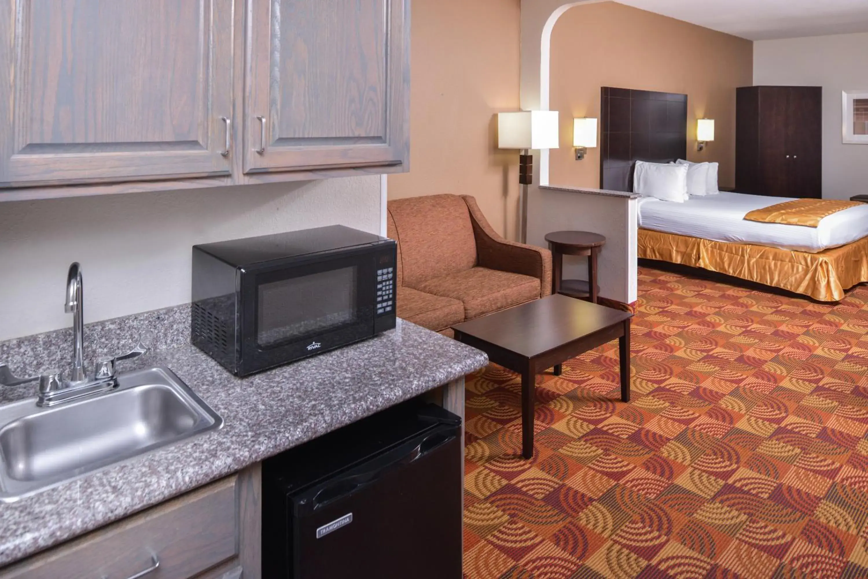 King Suite - Disability Access in Americas Best Value Inn & Suites Bastrop King Suite - Disability Access in Americas Best Value Inn & Suites Bastrop
