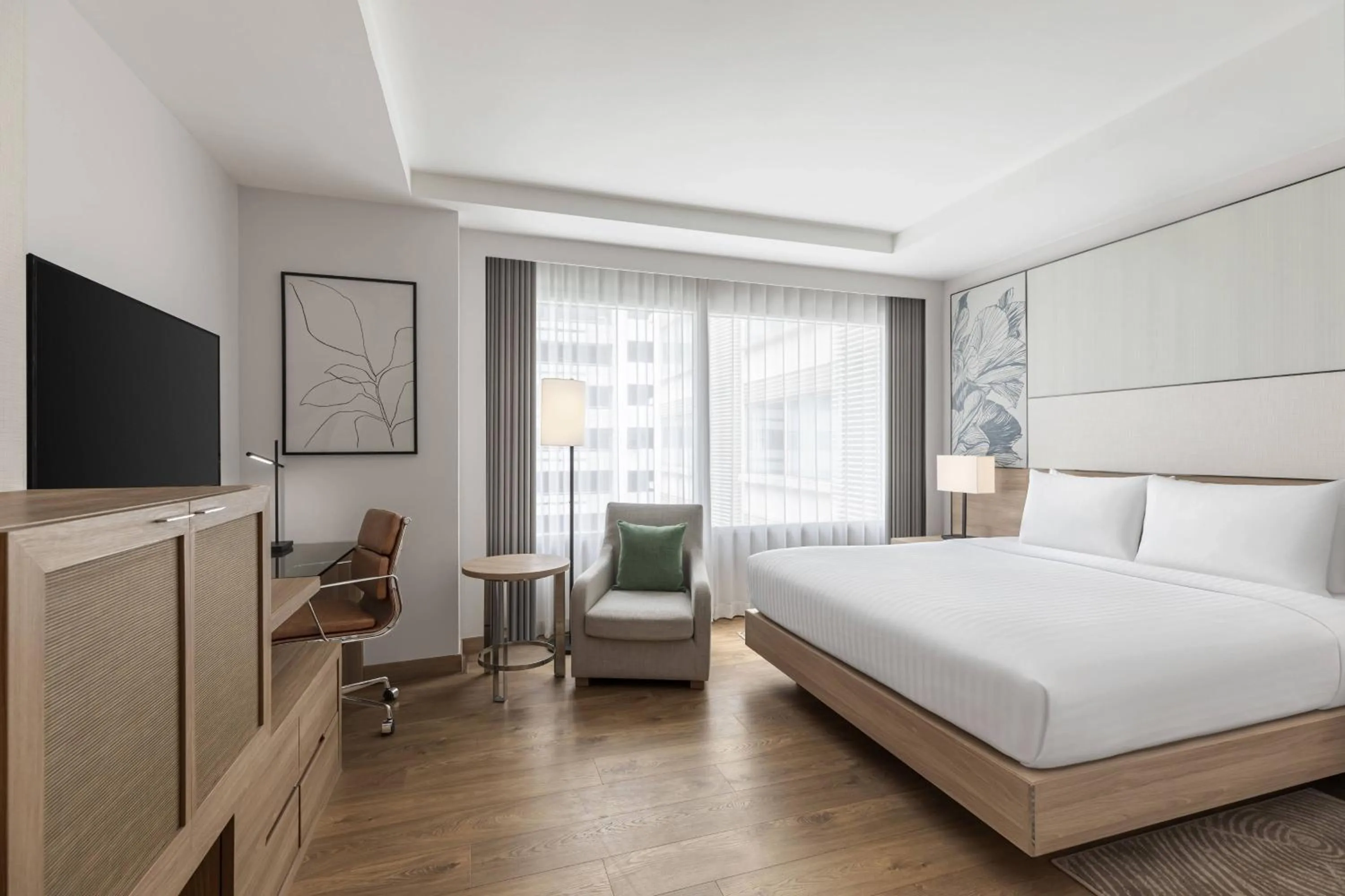 Photo of the whole room, Bed in Courtyard by Marriott Bangkok