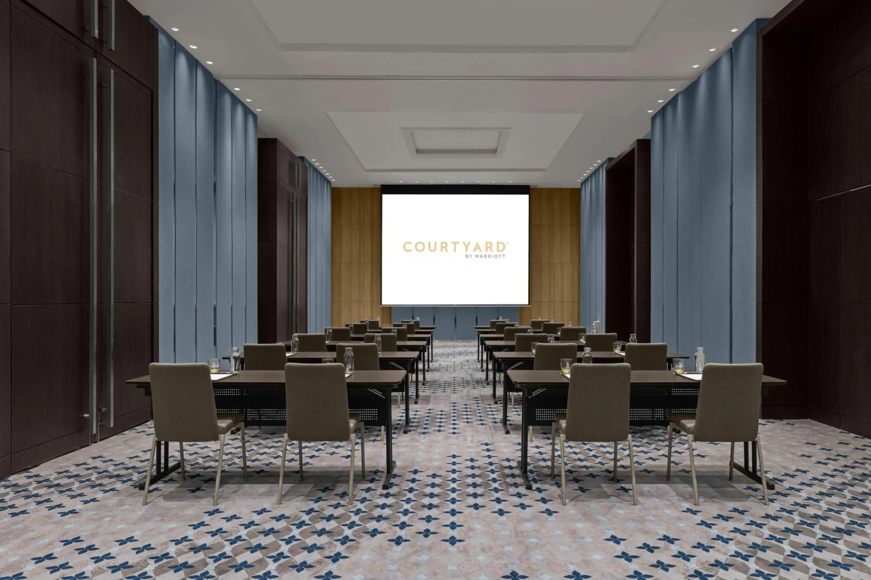 Meeting/conference room in Courtyard by Marriott Bangkok