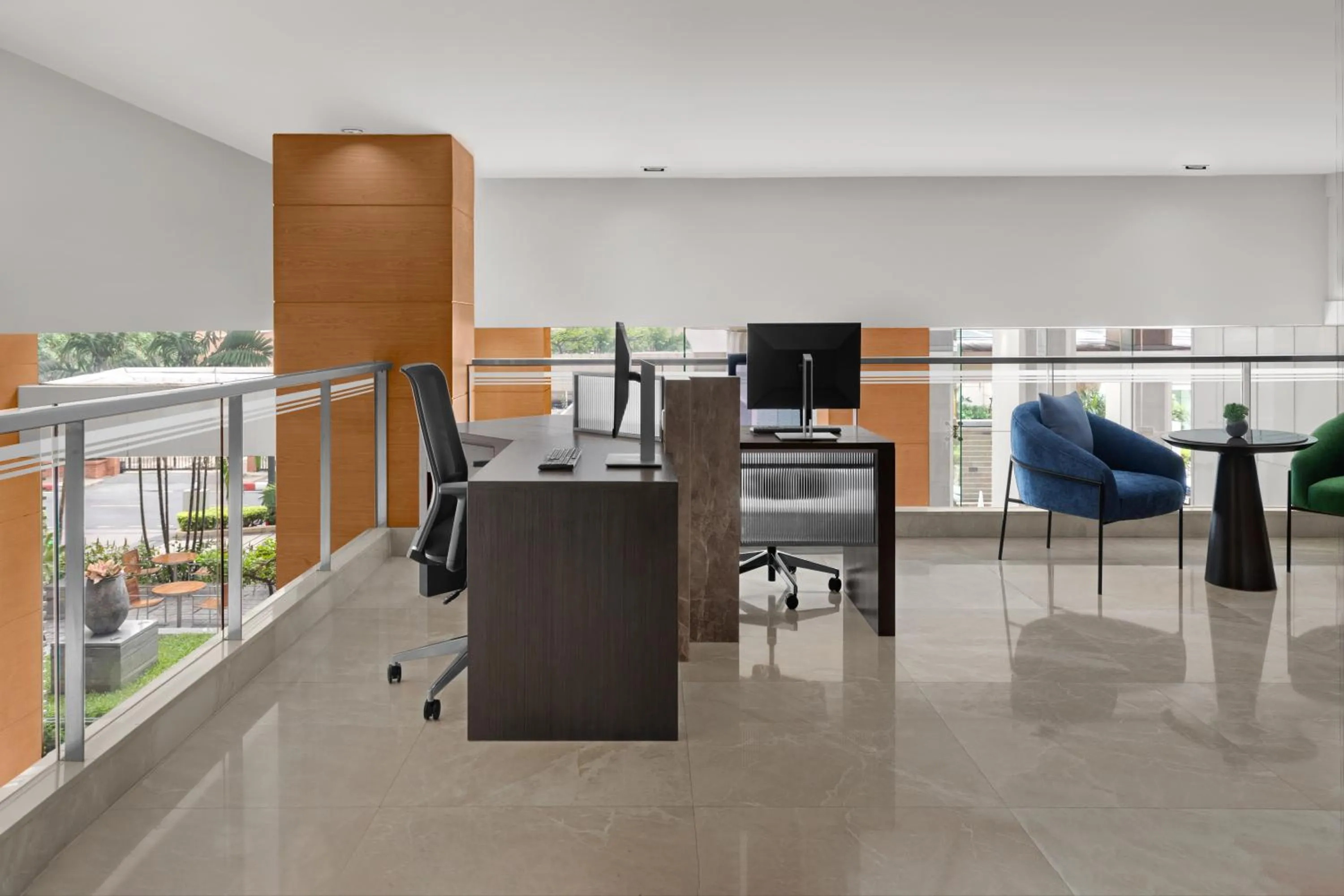 Business facilities in Courtyard by Marriott Bangkok