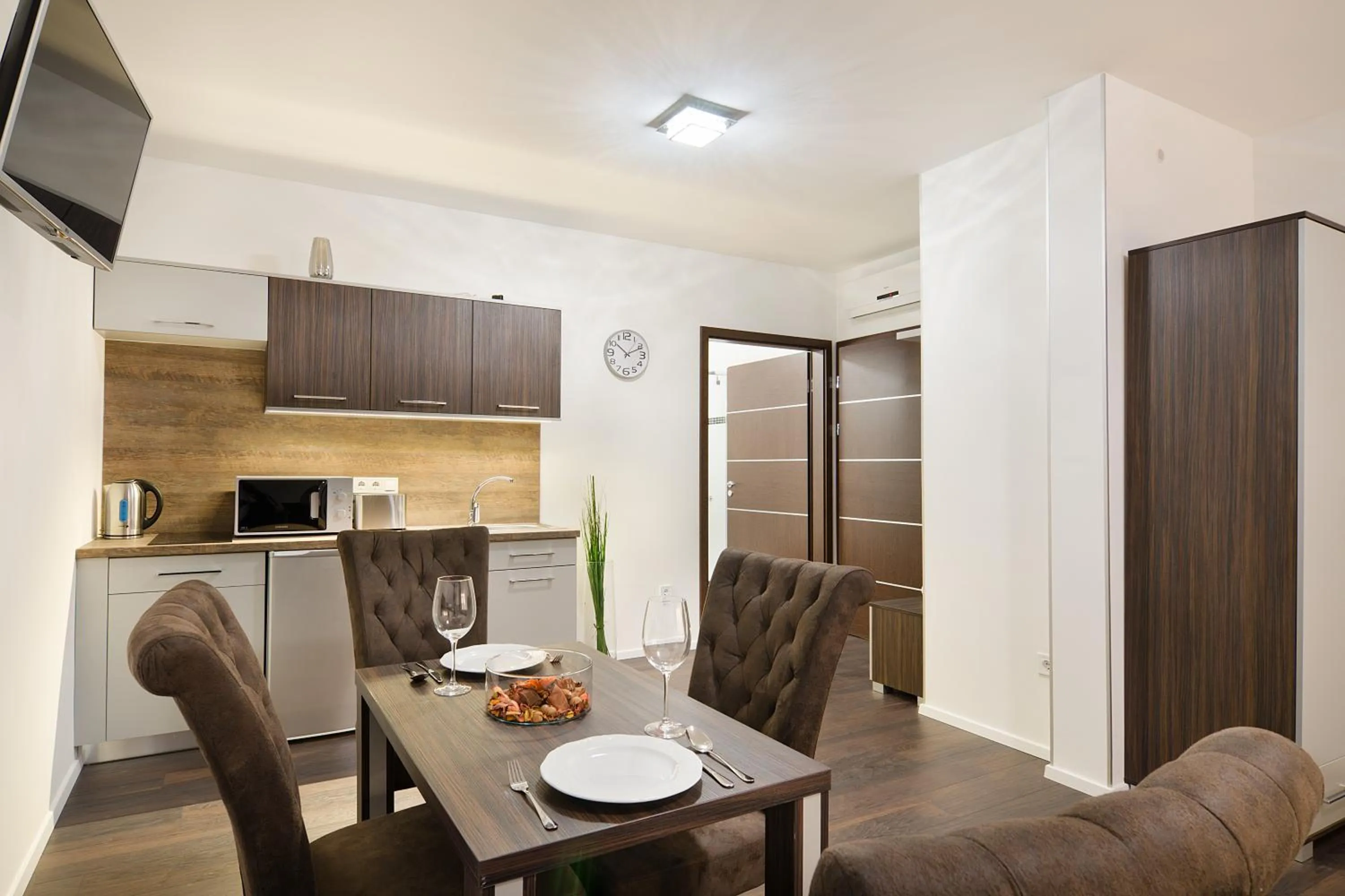 Paulay Downtown Apartments