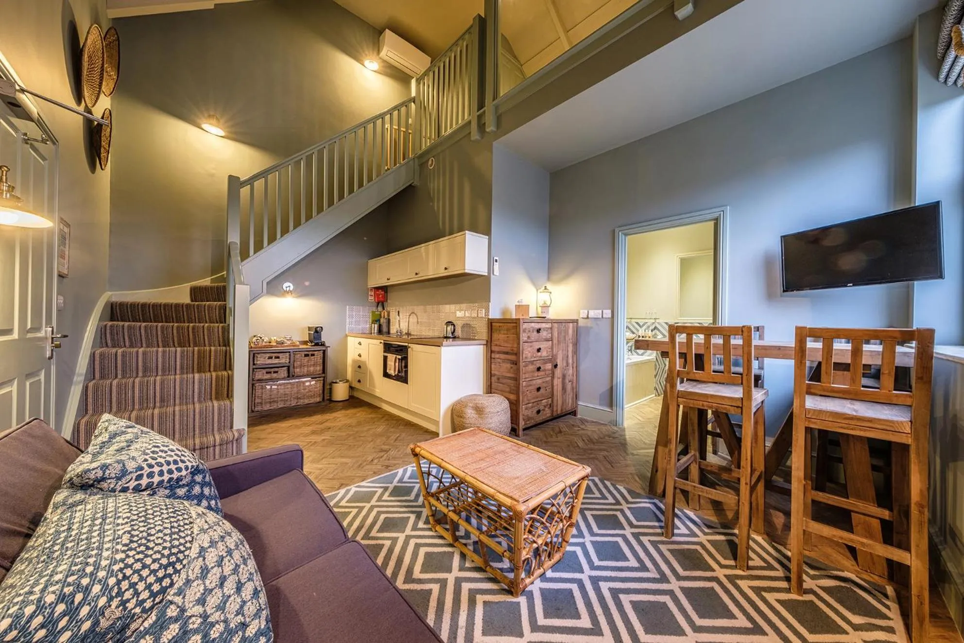 Living room in The Globe Inn