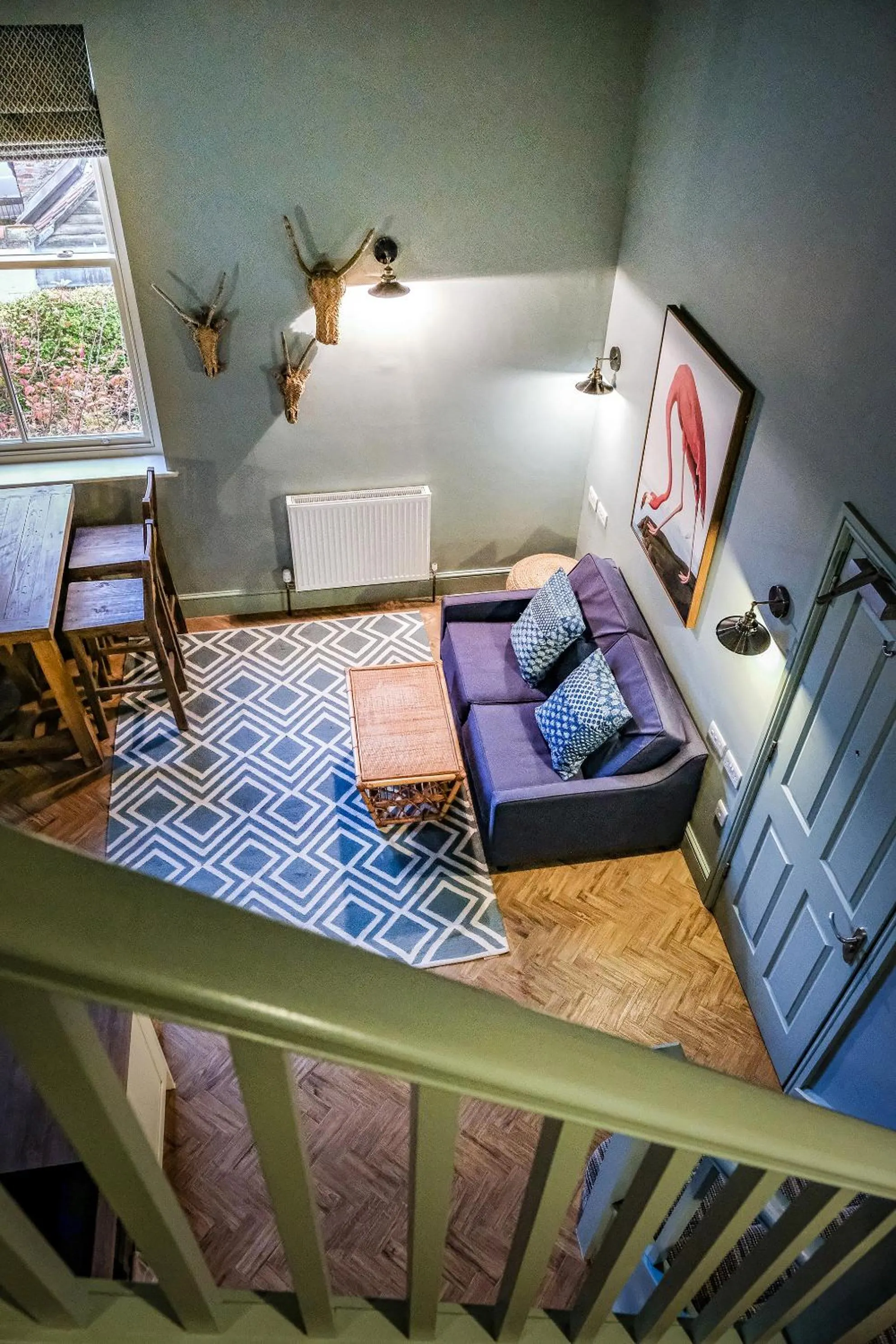 Living room, Bed in The Globe Inn