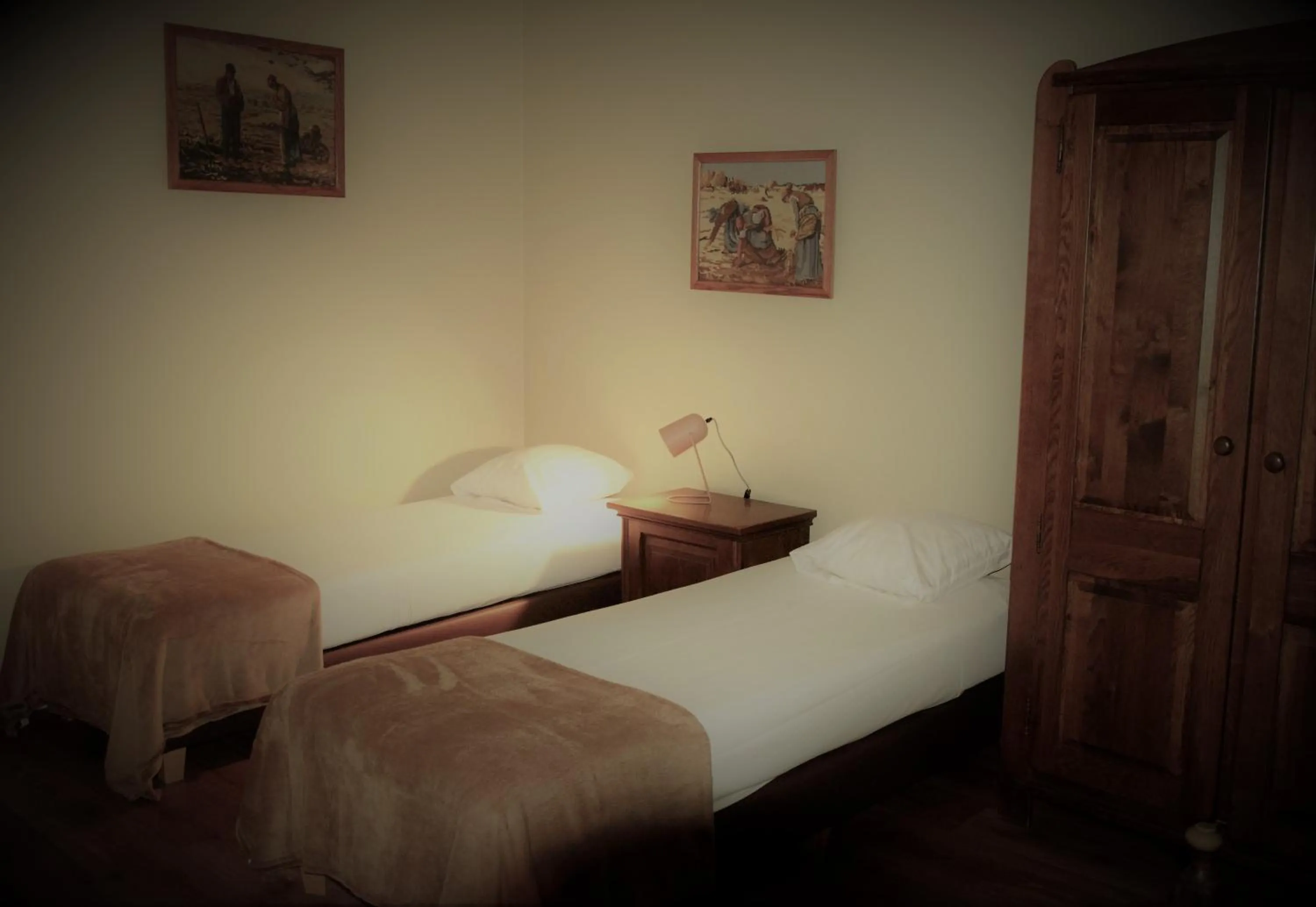 Bedroom, Bed in Hoeve de Mertel