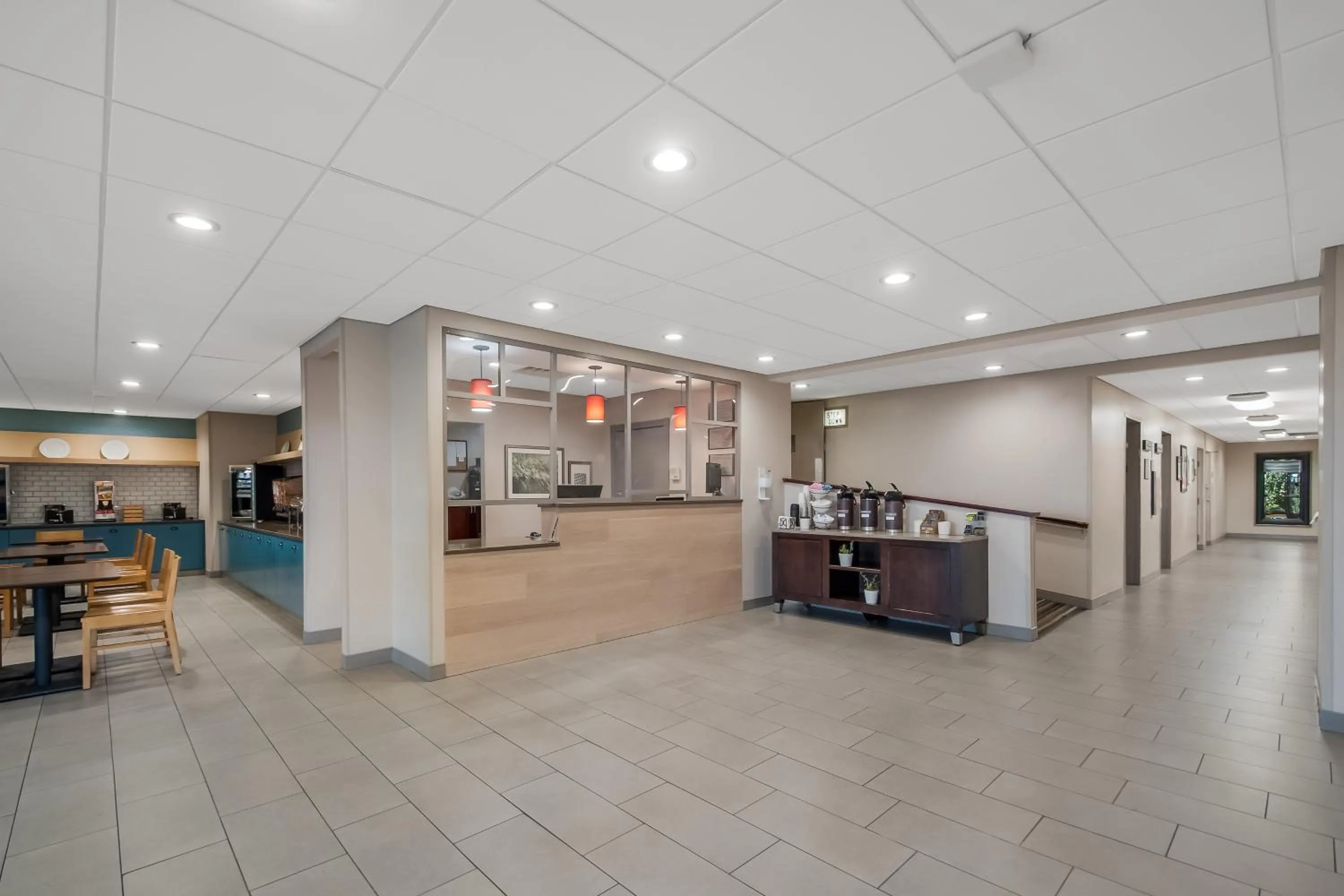 Lobby or reception in Country Inn & Suites by Radisson, Fredericksburg South I-95 , VA