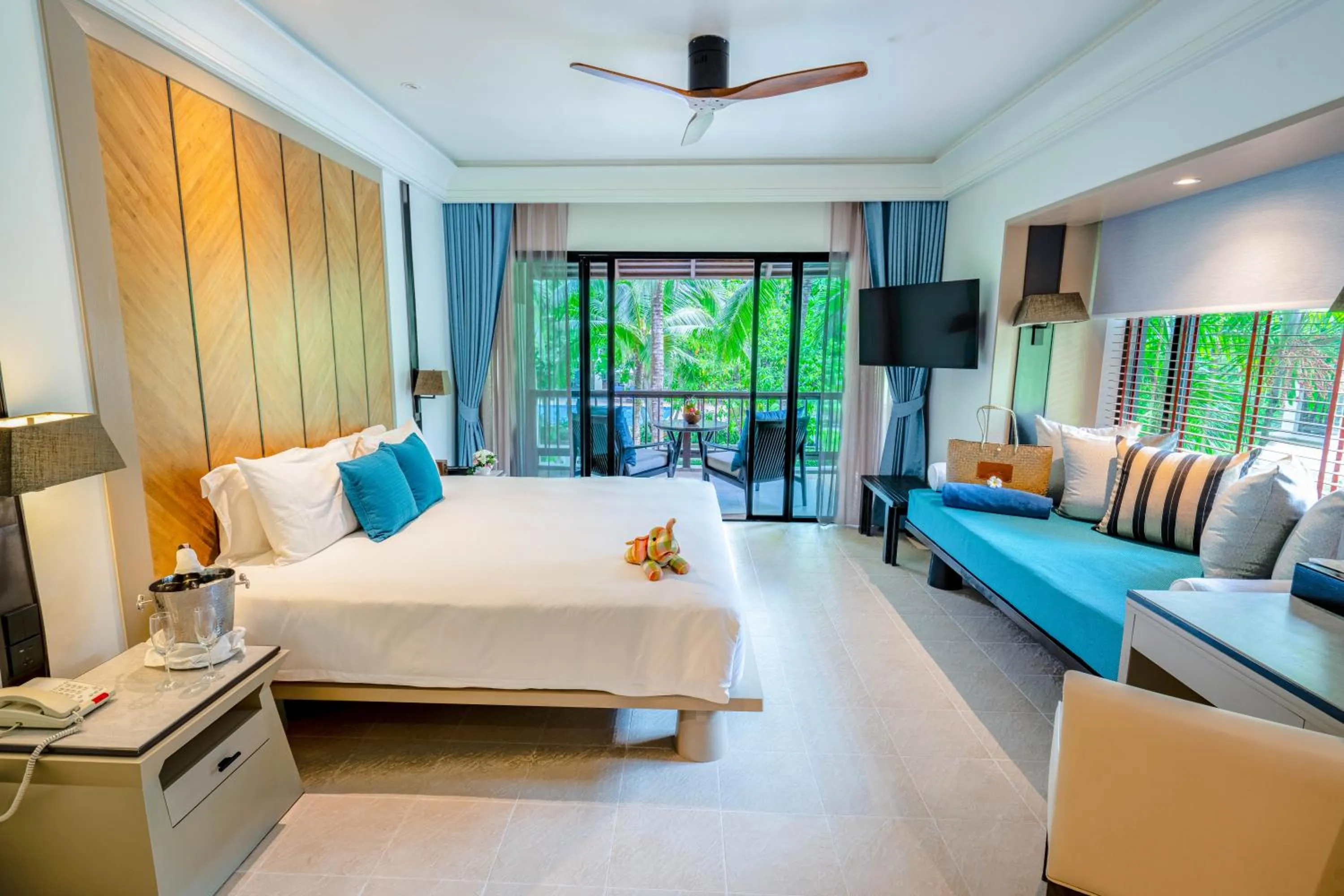 Property building, Bed in Layana Resort & Spa - Adult Only