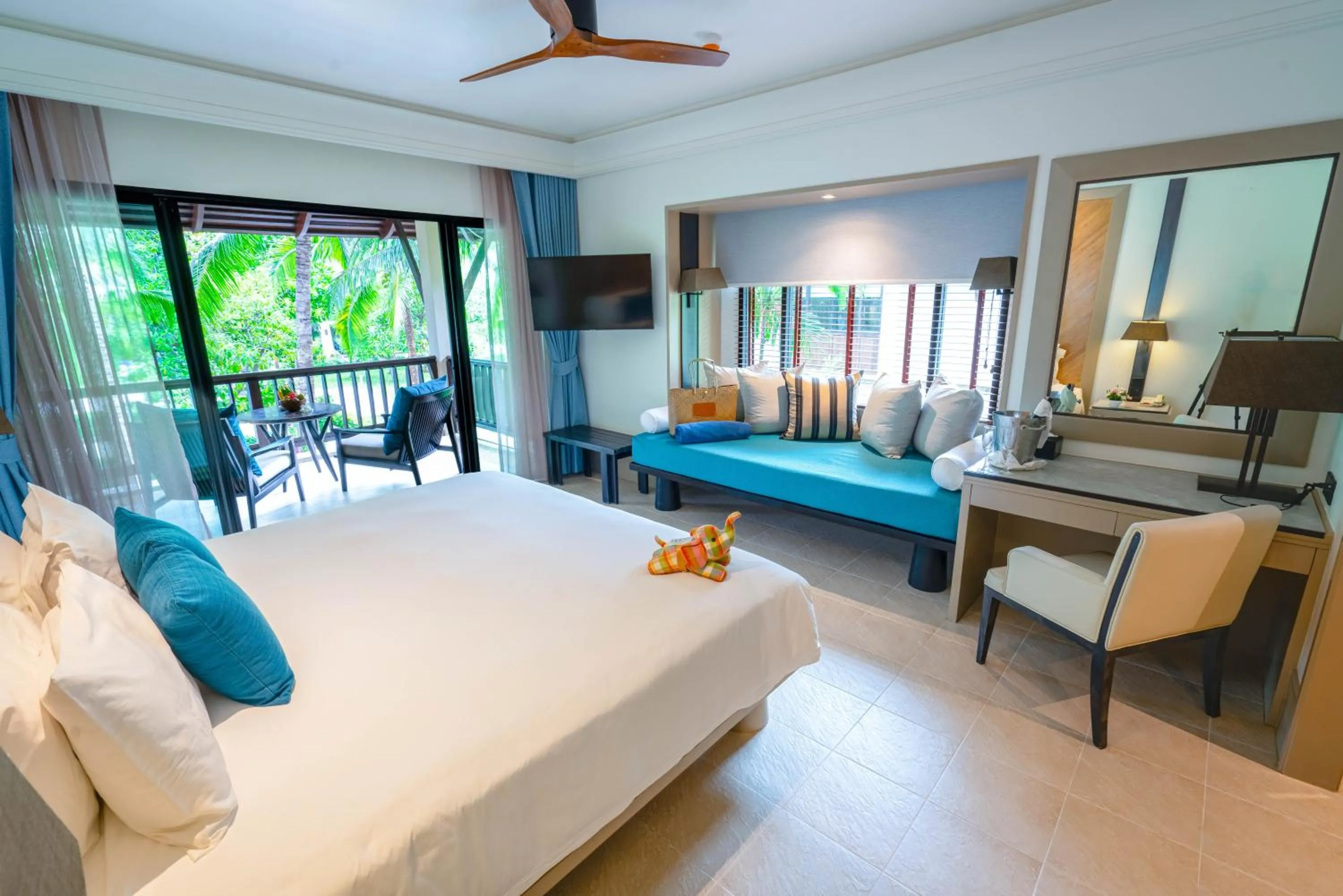 Property building, Bed in Layana Resort & Spa - Adult Only