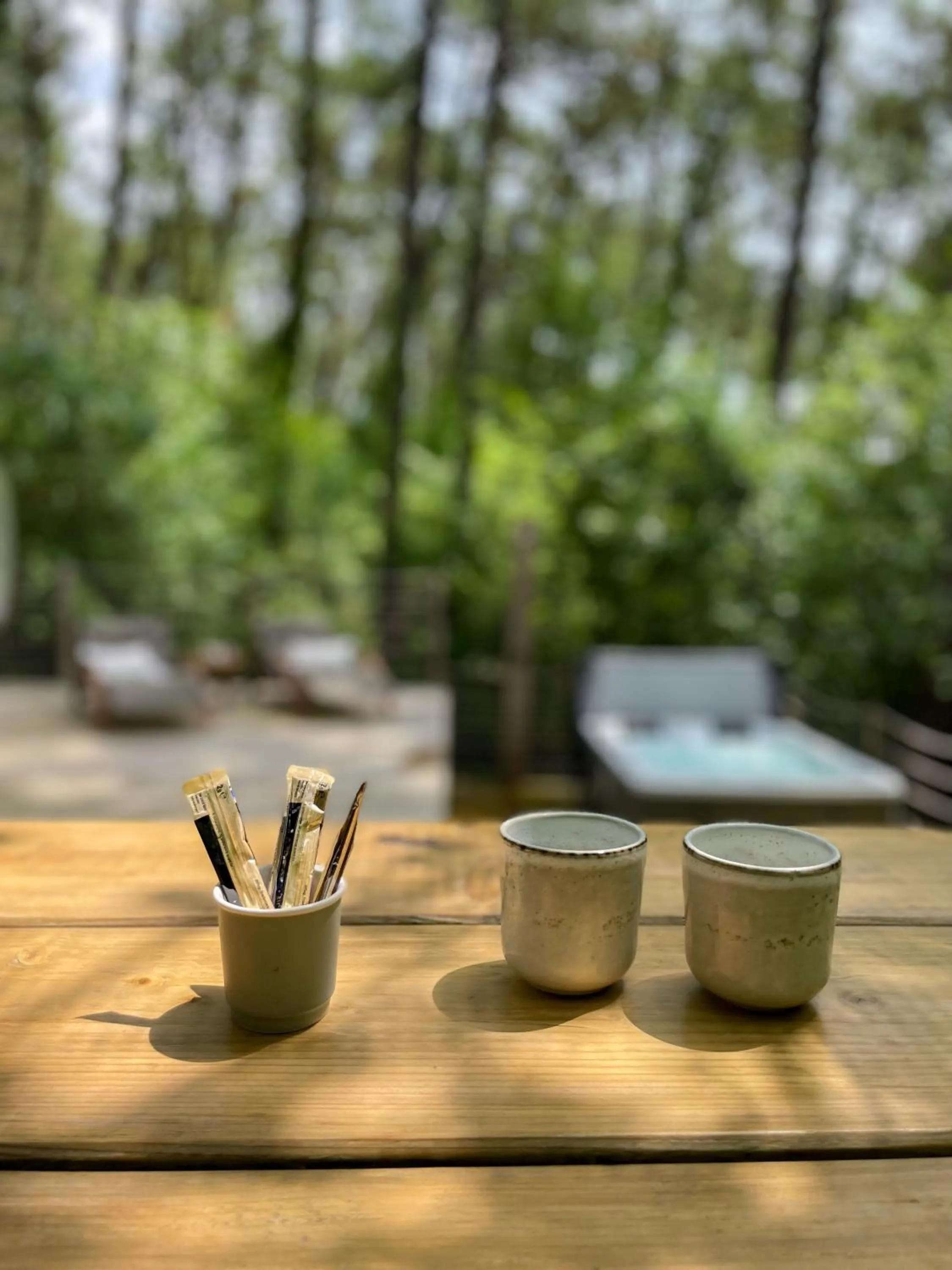 Spring in Les Bulles De Bordeaux