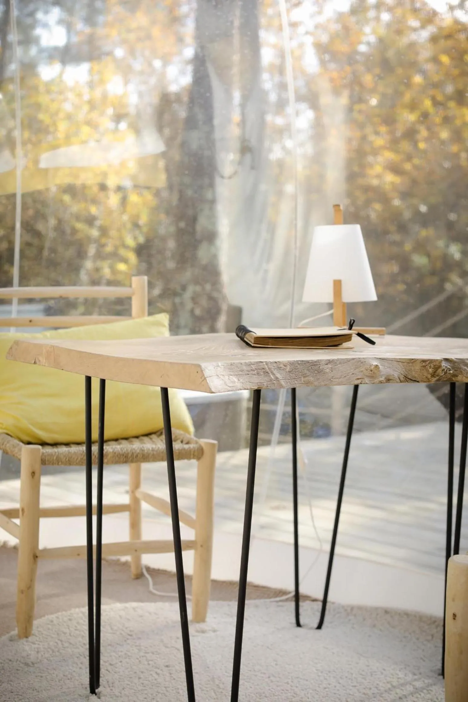 Dining area in Les Bulles De Bordeaux