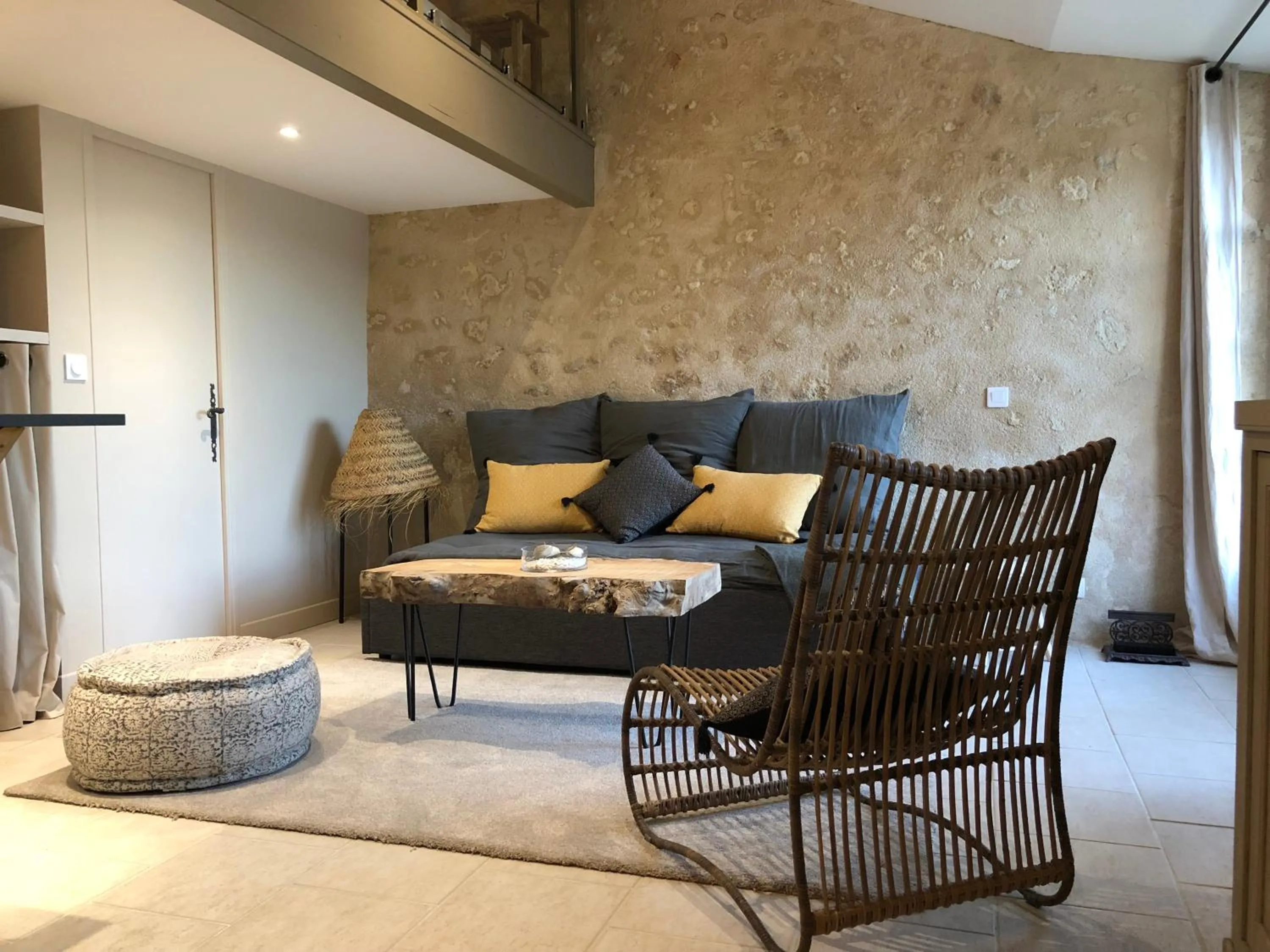 Seating area in Les Bulles De Bordeaux