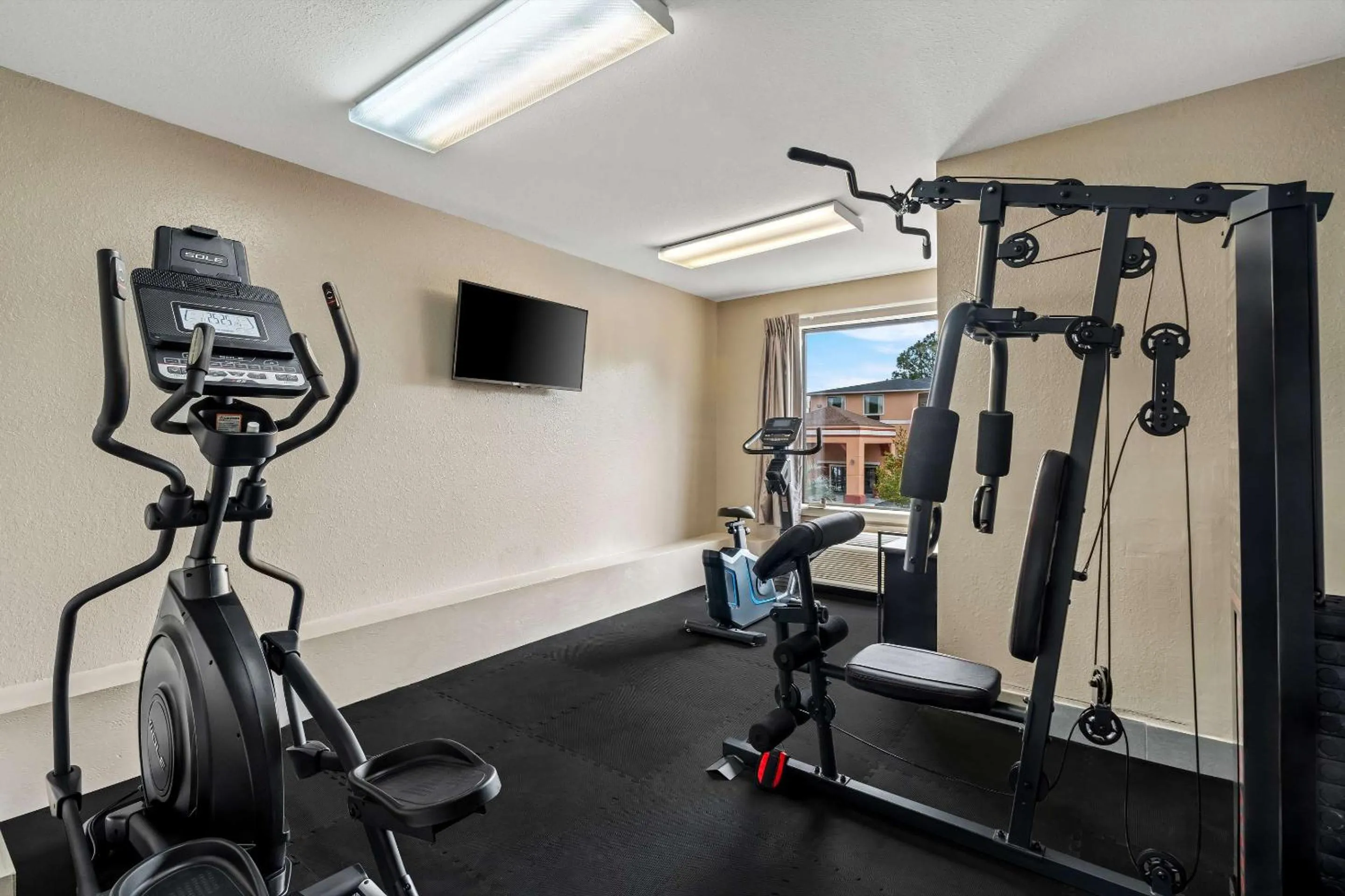 Fitness centre/facilities in Quality Inn & Suites Biloxi - Ocean Springs